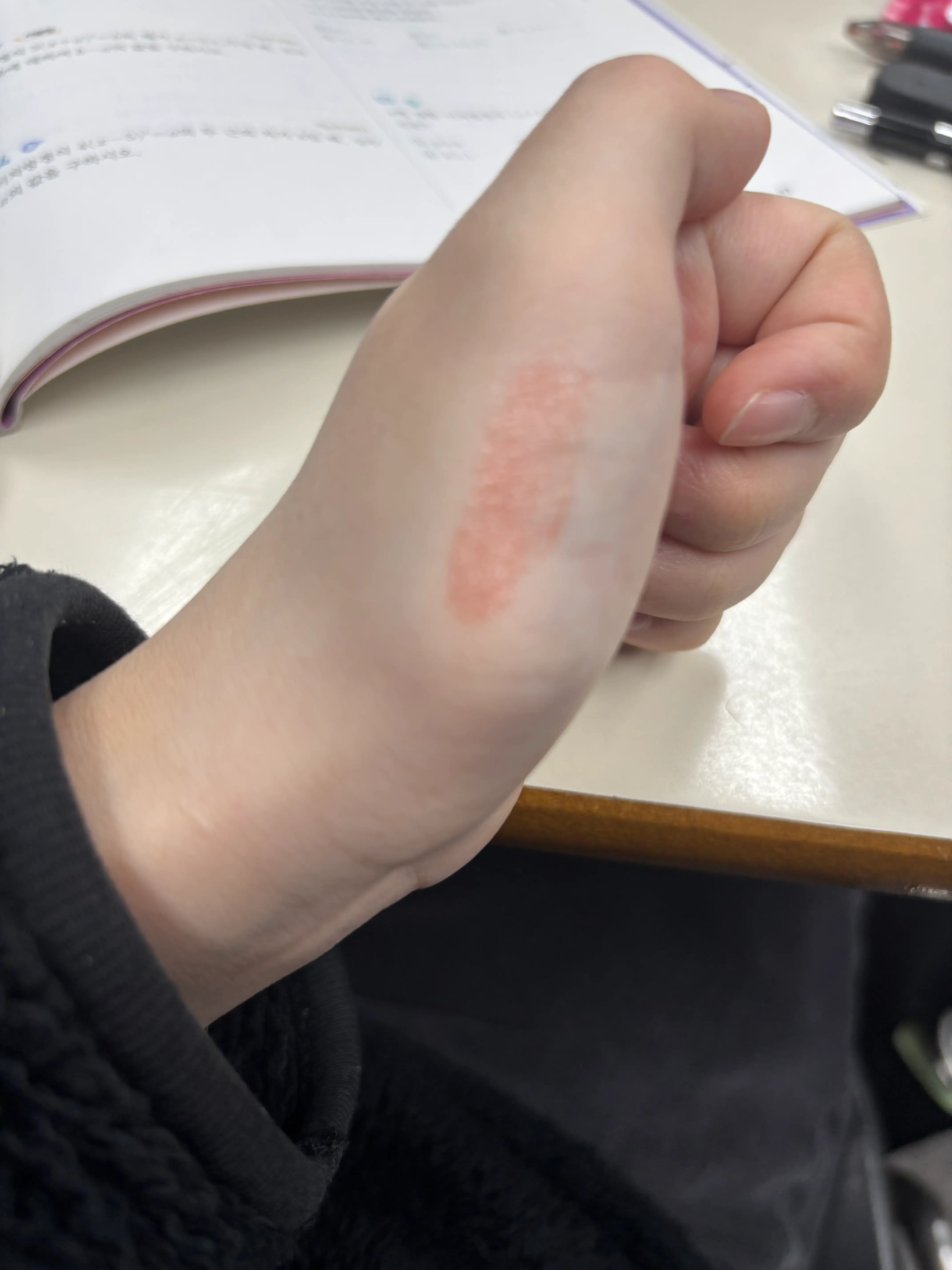 선택된 언니의파우치 리뷰 이미지 - [더 쥬시 래스팅 틴트]