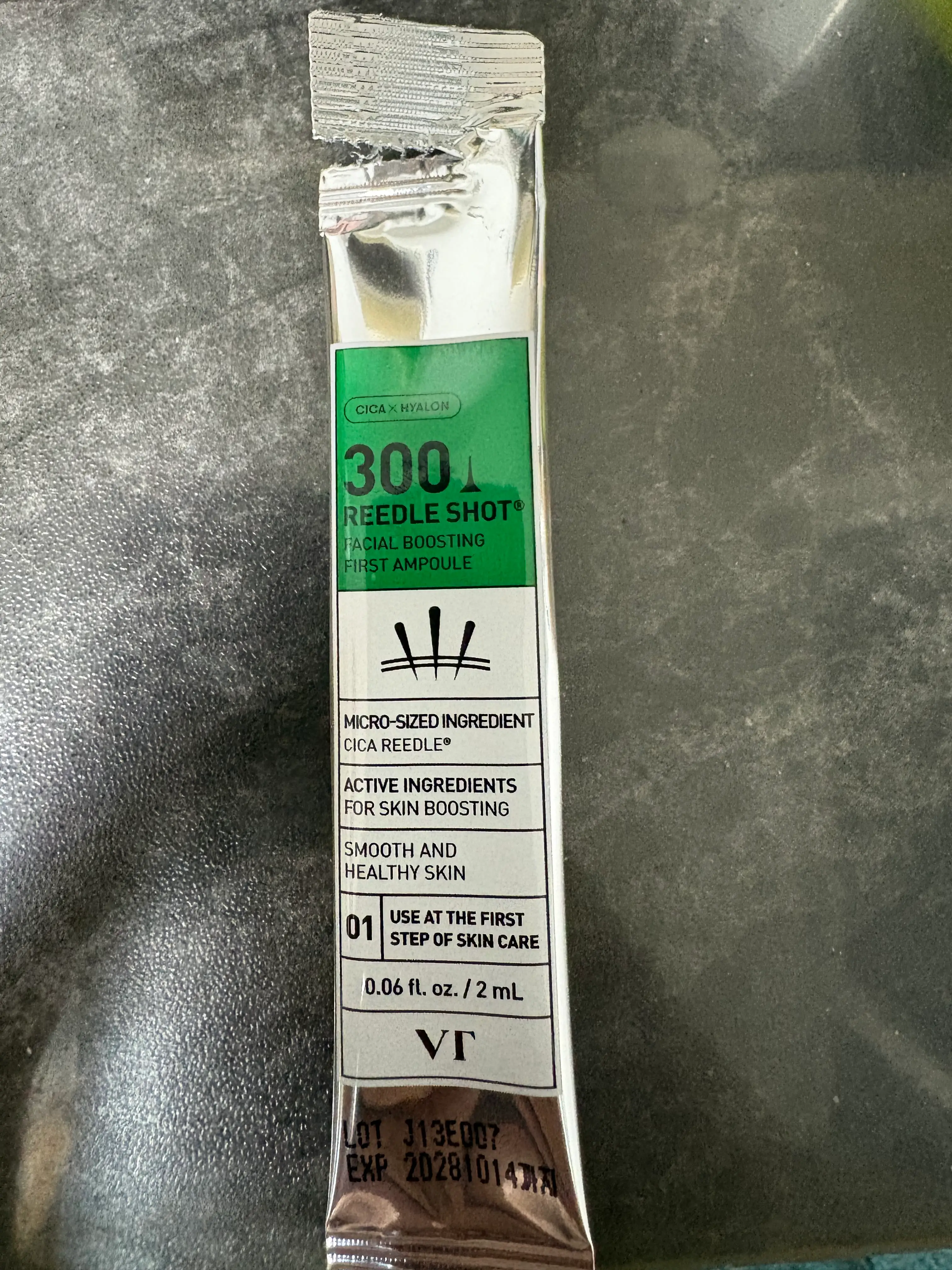 선택된 언니의파우치 리뷰 이미지 - [리들샷 300 페이셜 부스팅 퍼스트 앰플]