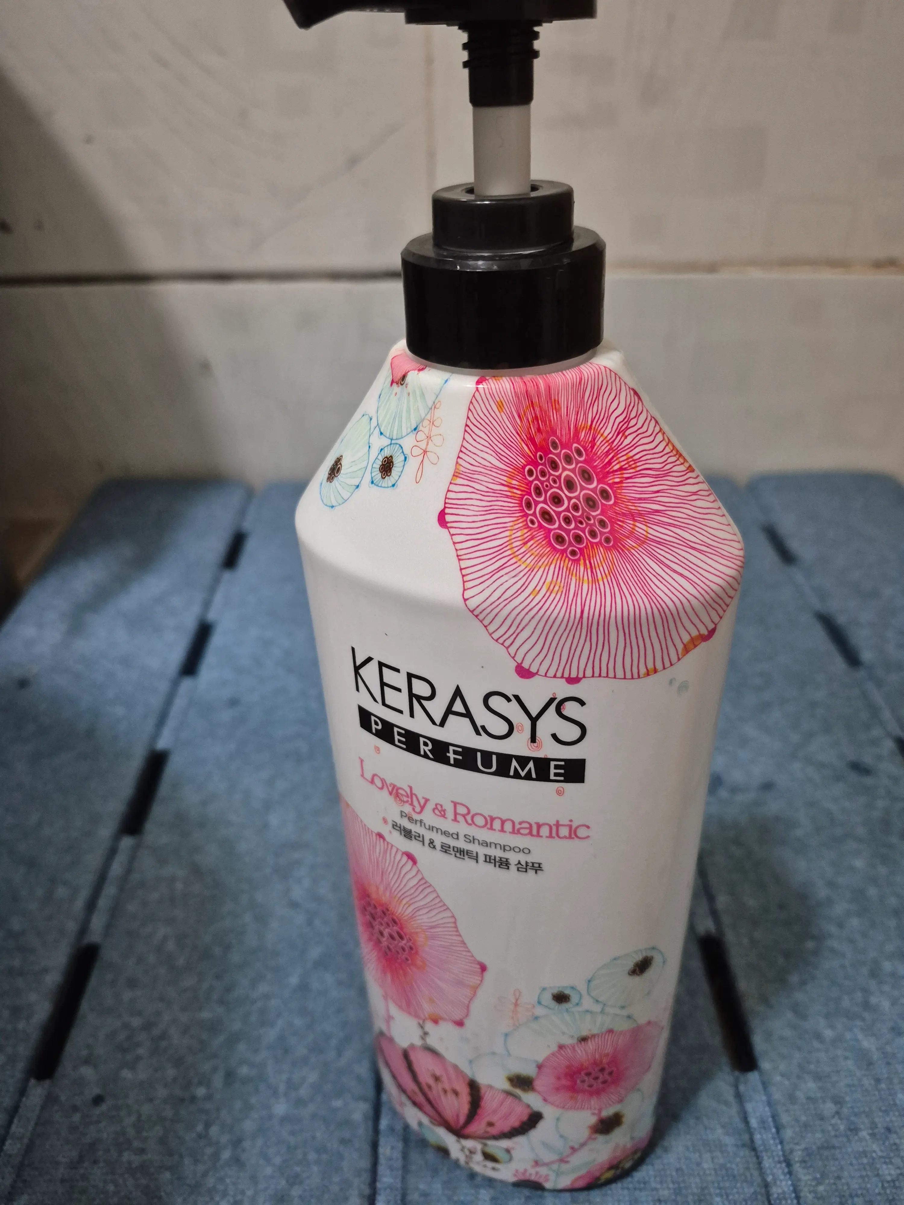 선택된 언니의파우치 리뷰 이미지 - [러블리 앤 로맨틱 퍼퓸 샴푸]