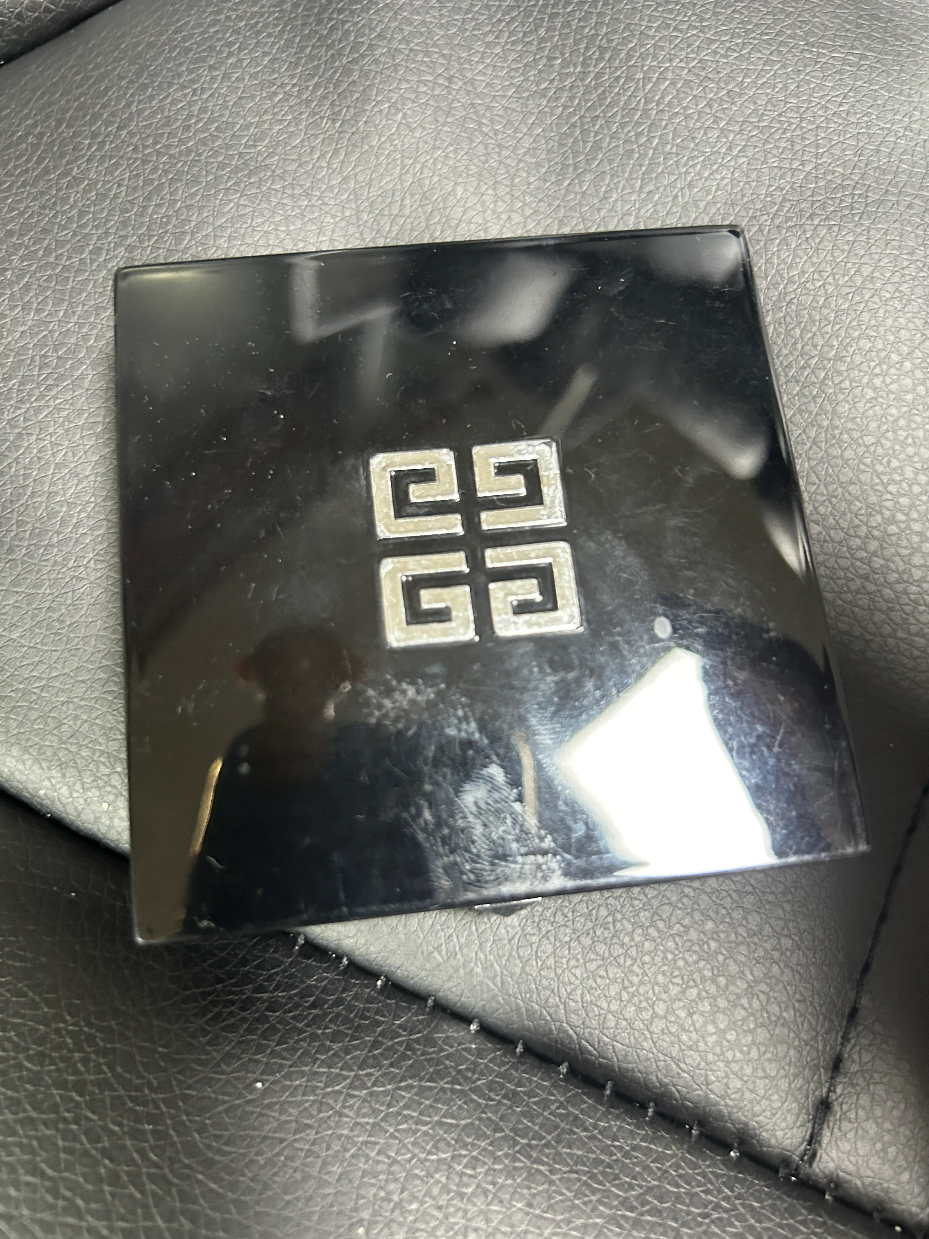 선택된 언니의파우치 리뷰 이미지 - [땡 꾸뛰르 쿠션 [C105]]