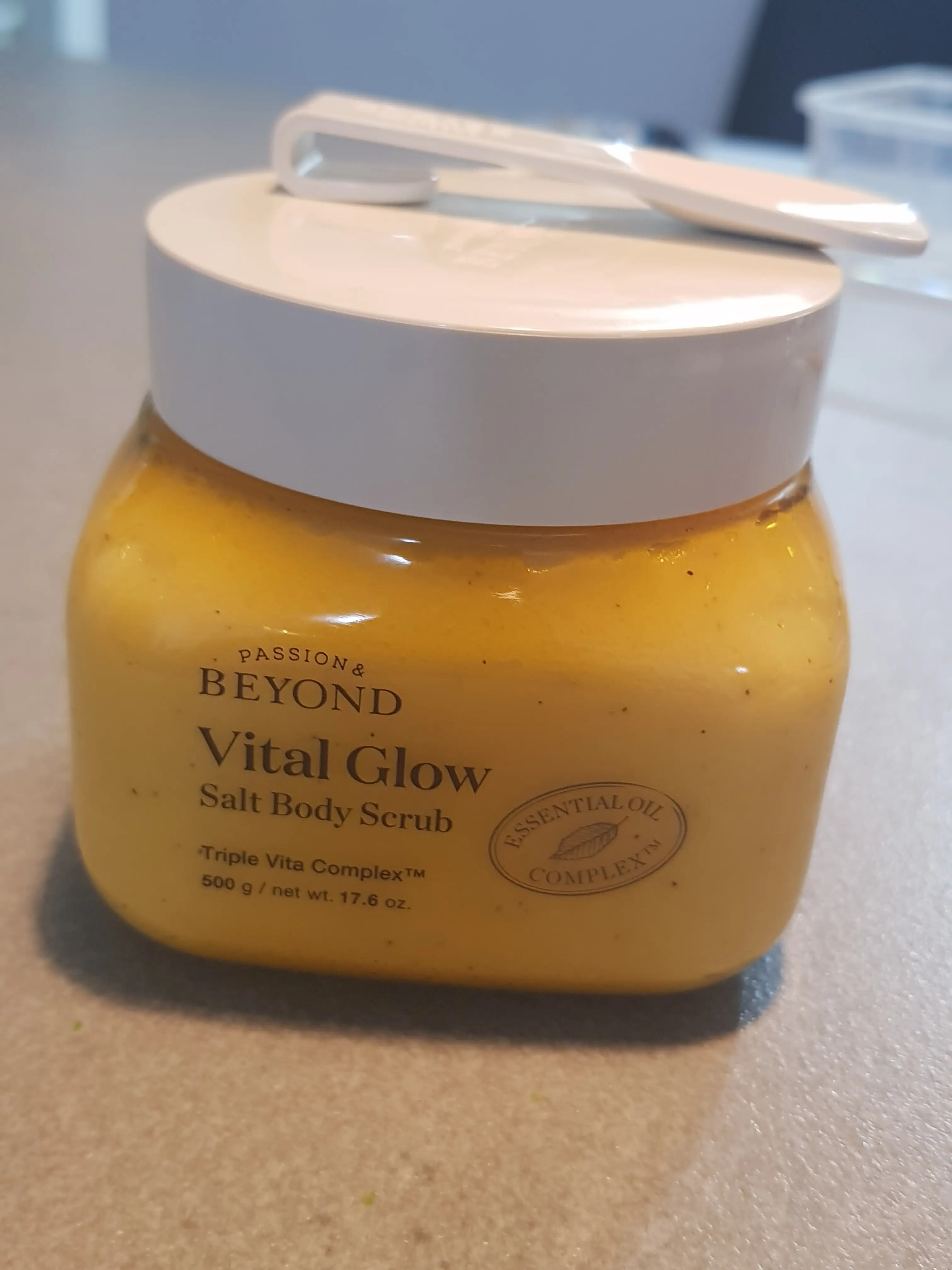 선택된 언니의파우치 리뷰 이미지 - [바이탈 글로우 솔트 바디스크럽]