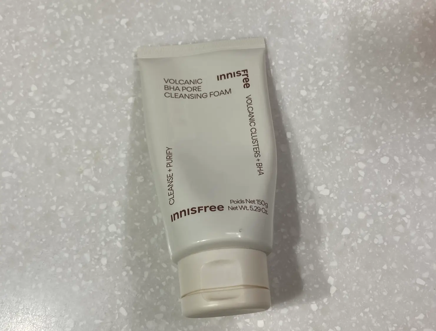 선택된 언니의파우치 리뷰 이미지 - [화산송이 바하 모공 클렌징 폼]