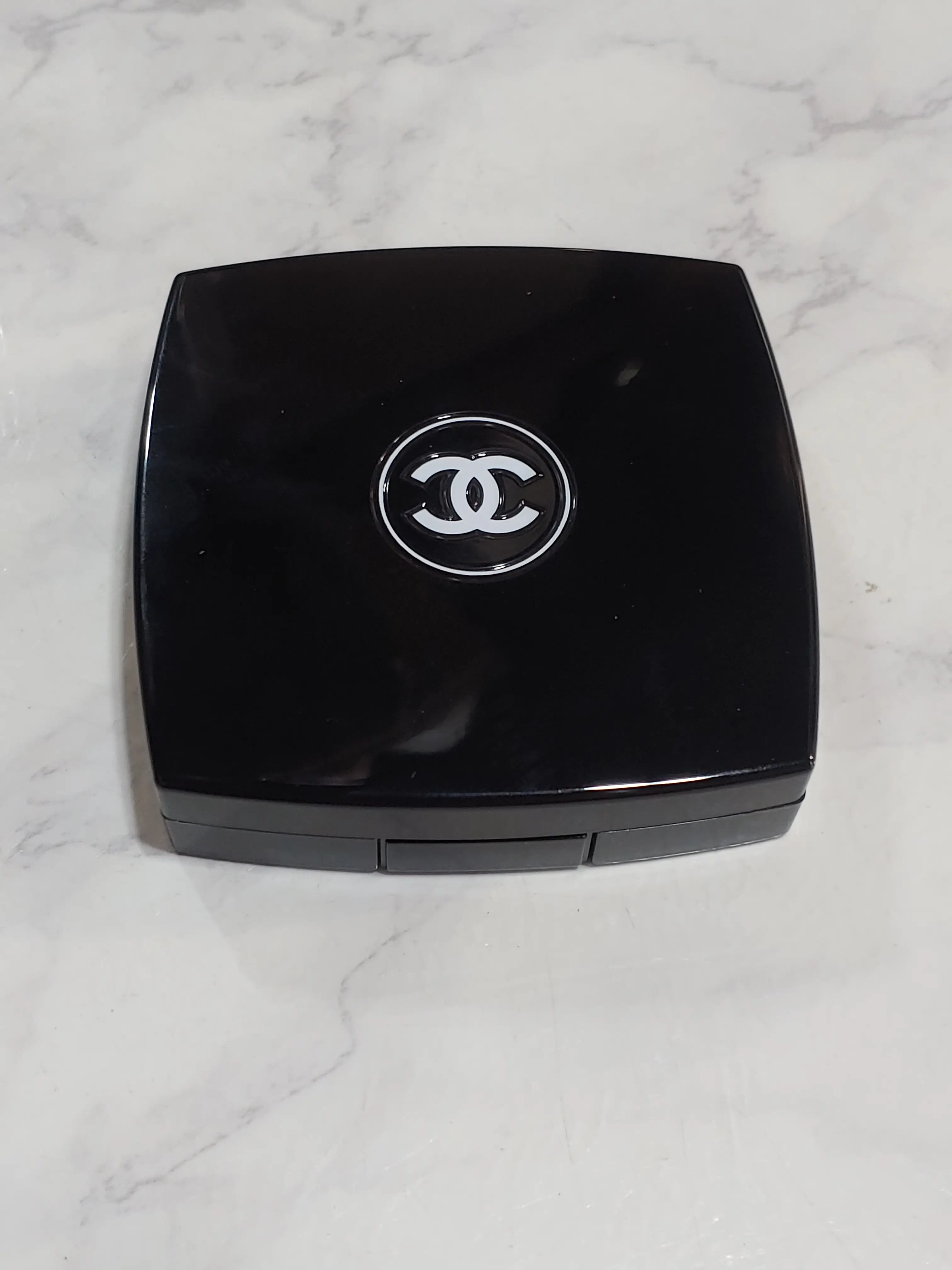 선택된 언니의파우치 리뷰 이미지 - [레 티사쥬 드 샤넬]