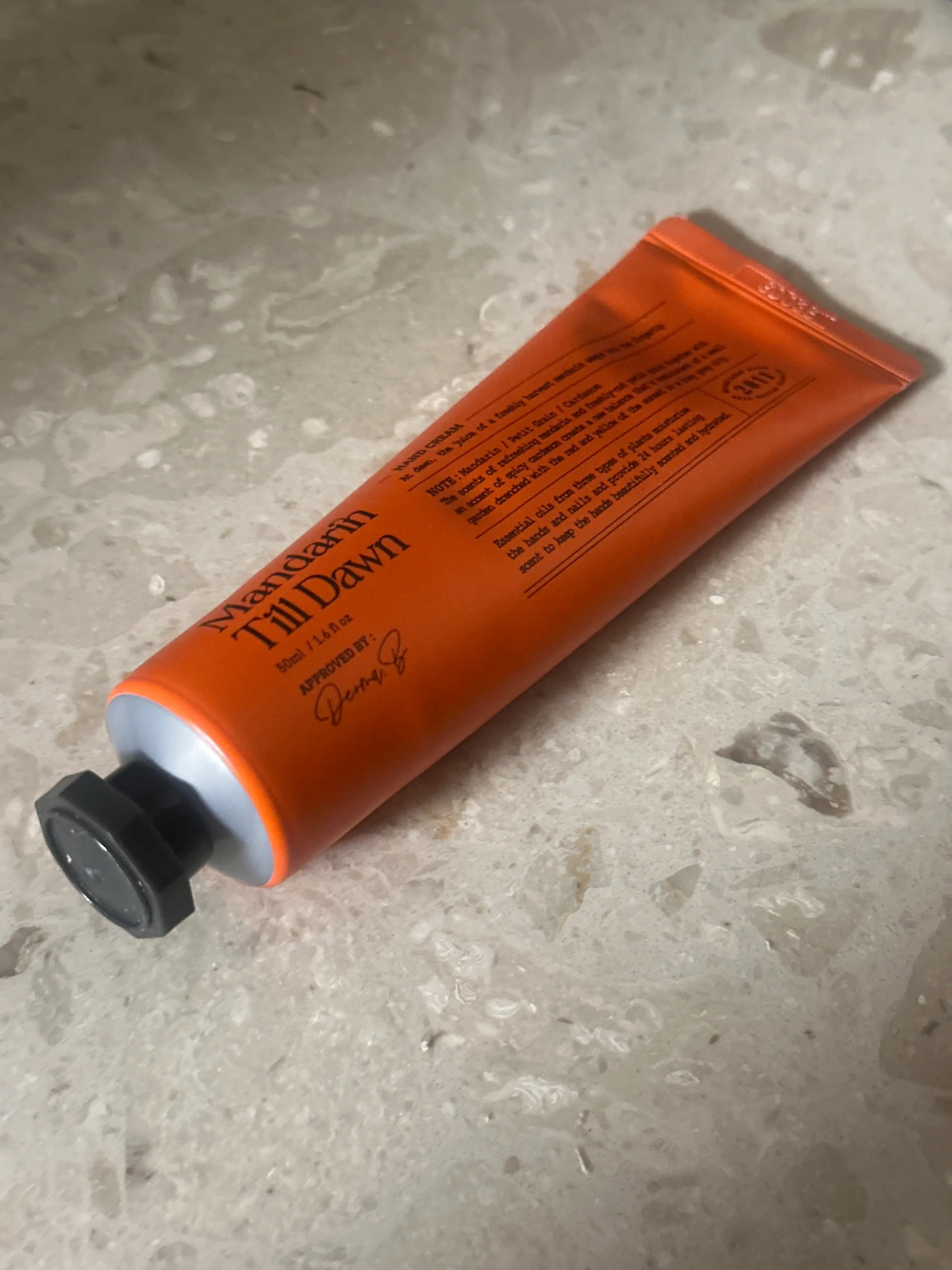 선택된 언니의파우치 리뷰 이미지 - [내러티브 핸드크림 [만다린틸던]]