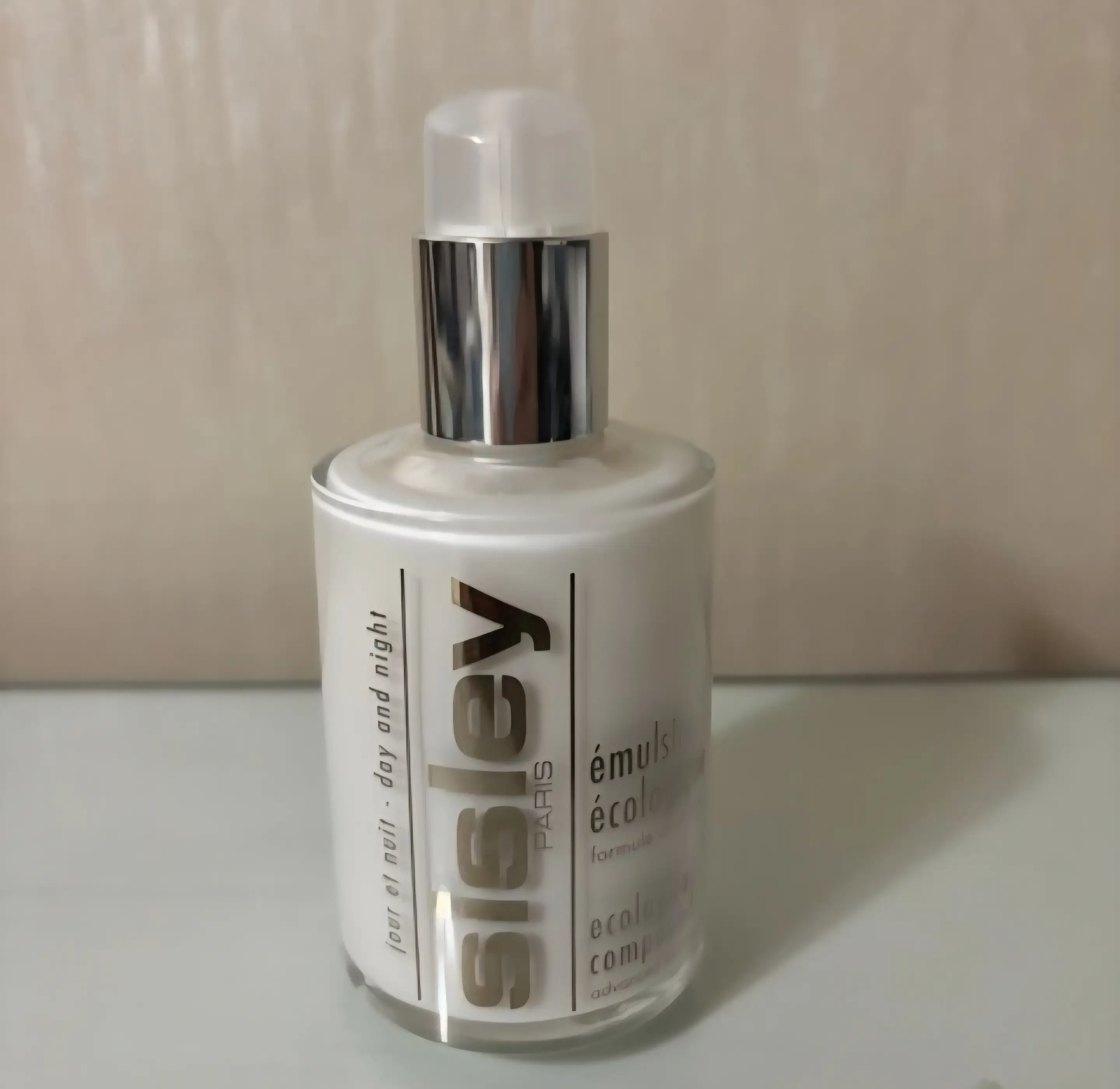 선택된 언니의파우치 리뷰 이미지 - [에뮐씨옹 에꼴로지끄 어드밴스드 포뮬라]