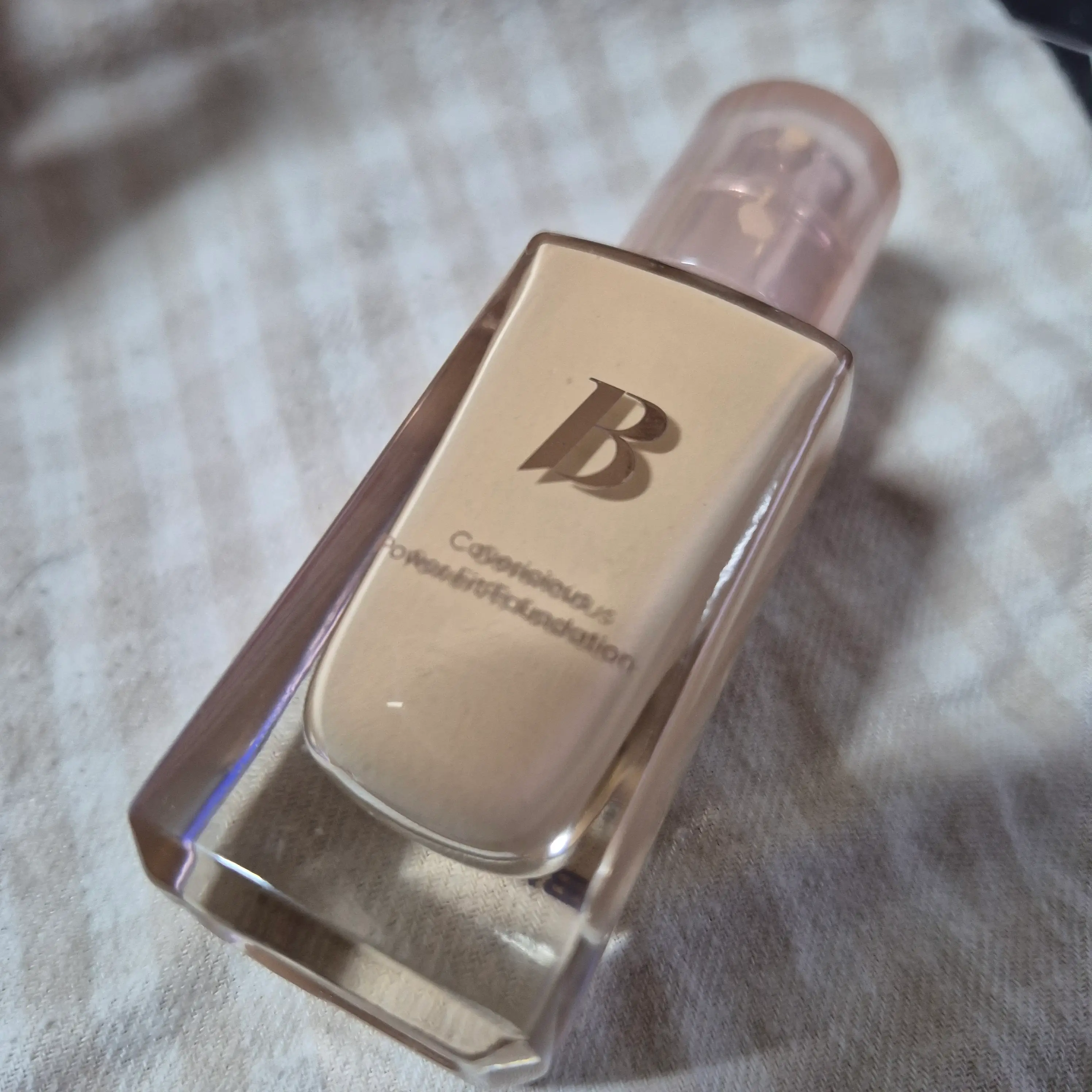 선택된 언니의파우치 리뷰 이미지 - [커버리셔스 파워 핏 파운데이션]