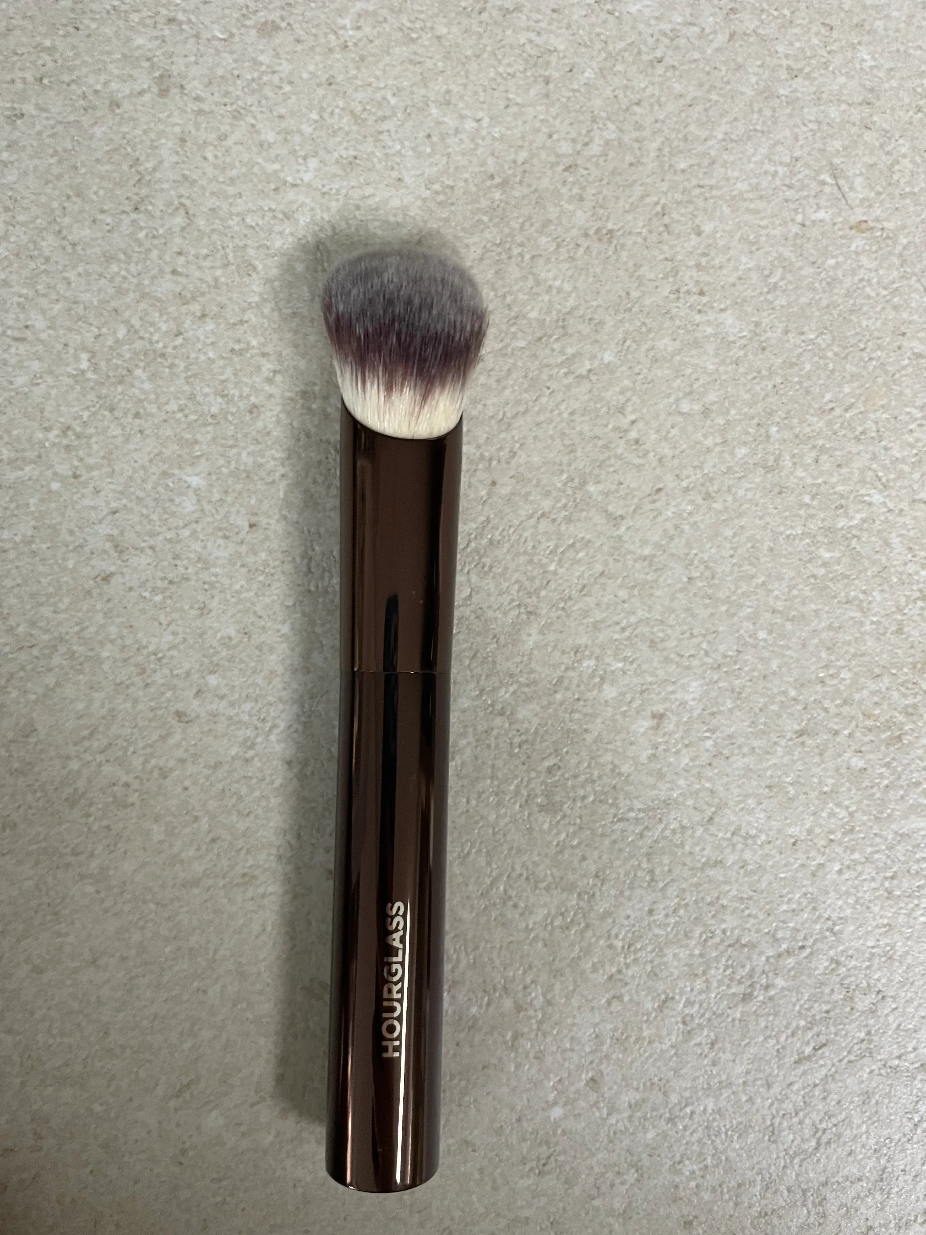 선택된 언니의파우치 리뷰 이미지 - [앰비언트 소프트 글로우 파운데이션 브러쉬]