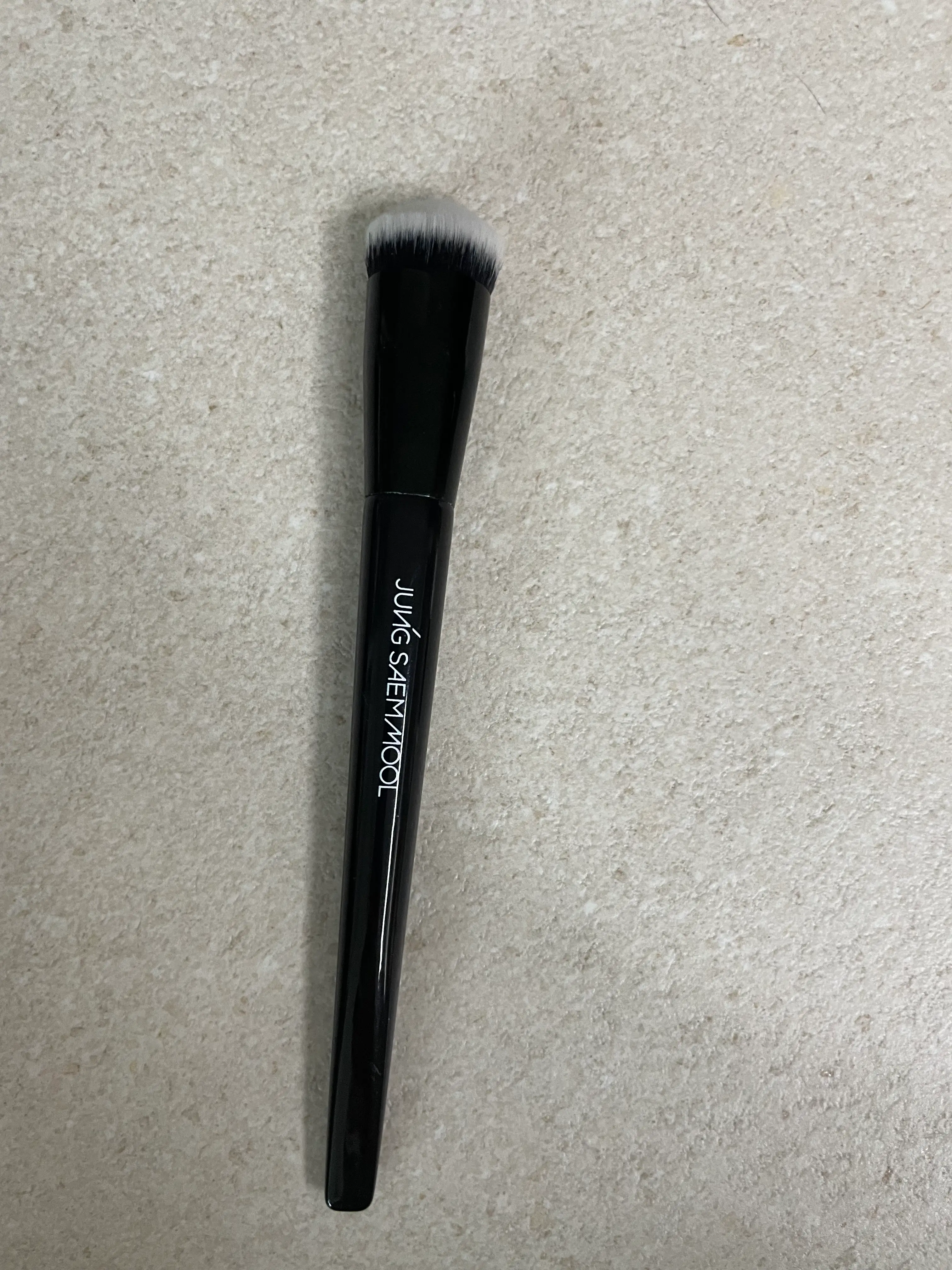 선택된 언니의파우치 리뷰 이미지 - [마스터클래스 파운데이션 브러쉬]