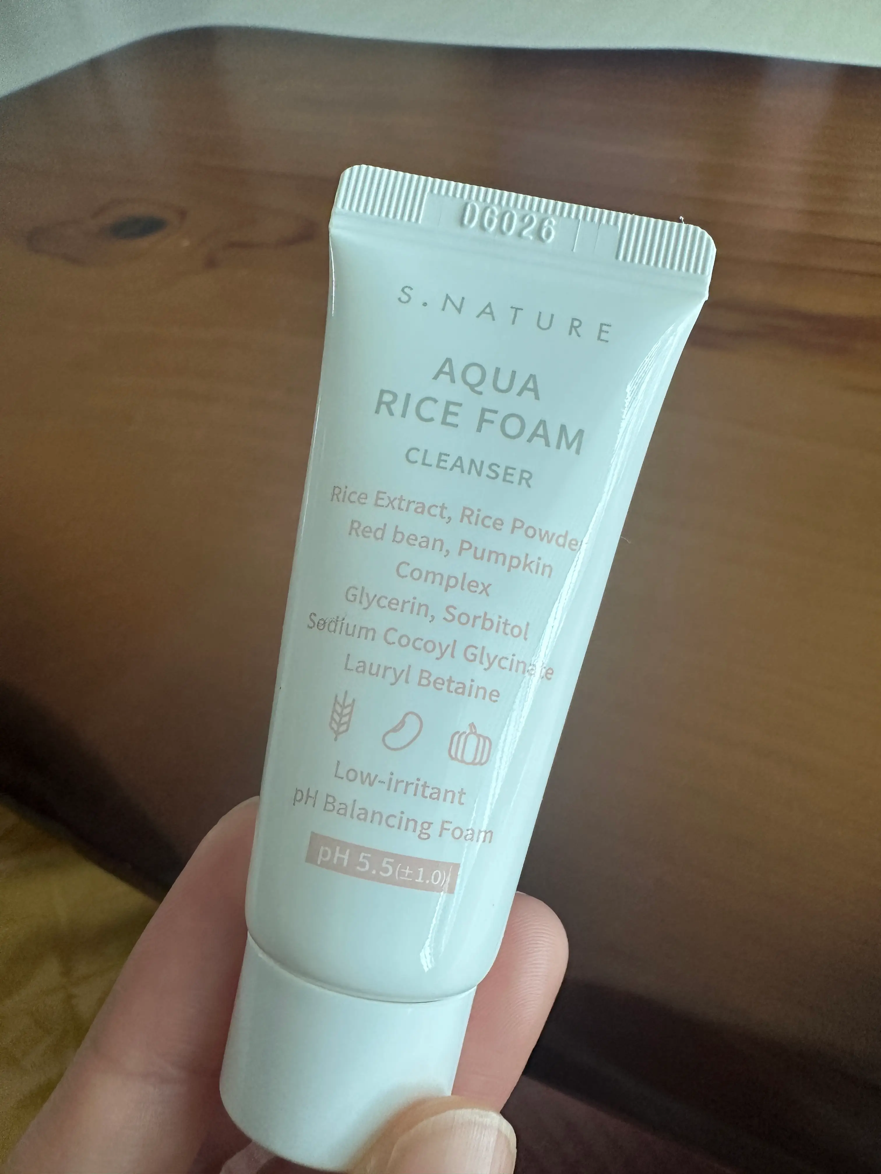 선택된 언니의파우치 리뷰 이미지 - [아쿠아 라이스 약산성 클렌징폼]