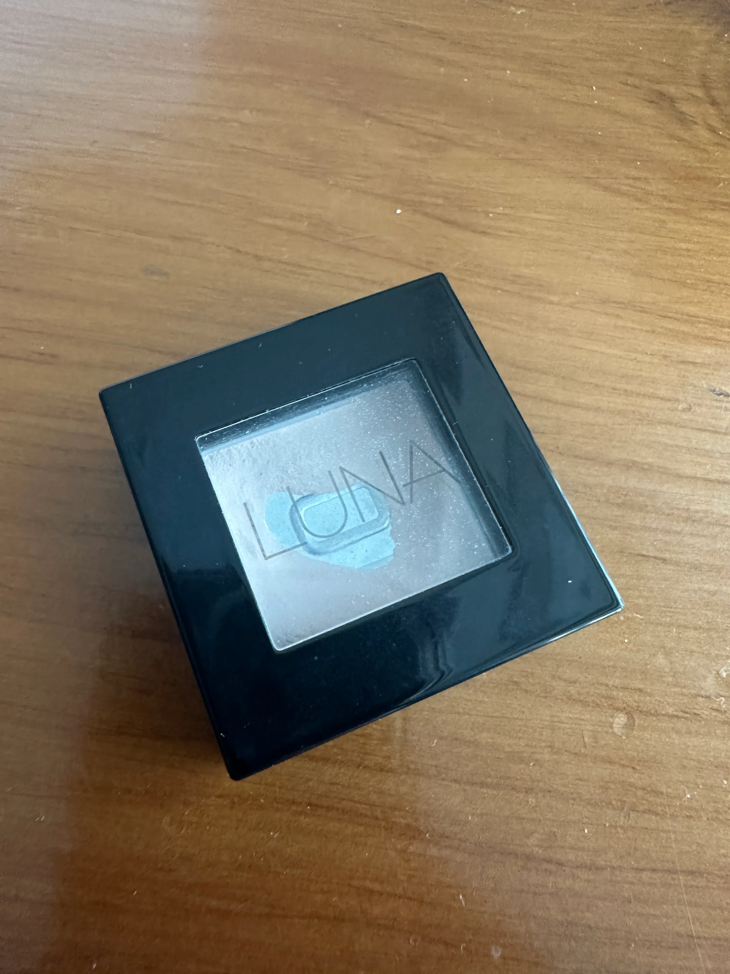 선택된 언니의파우치 리뷰 이미지 - [아이 컨투어 섀도우 [01 프라임]]