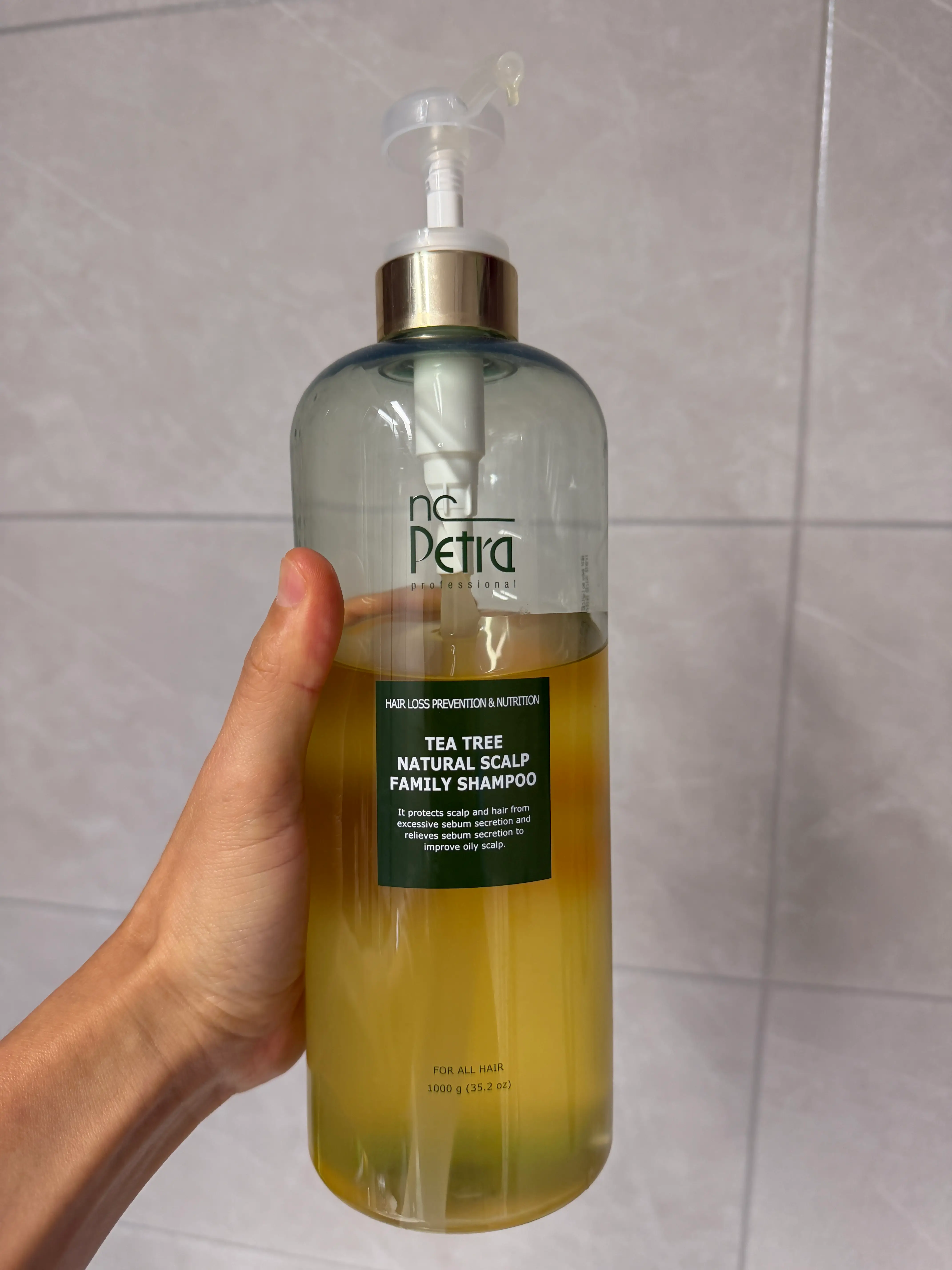 선택된 언니의파우치 리뷰 이미지 - [티트리 내추럴 스캘프 패밀리 샴푸]