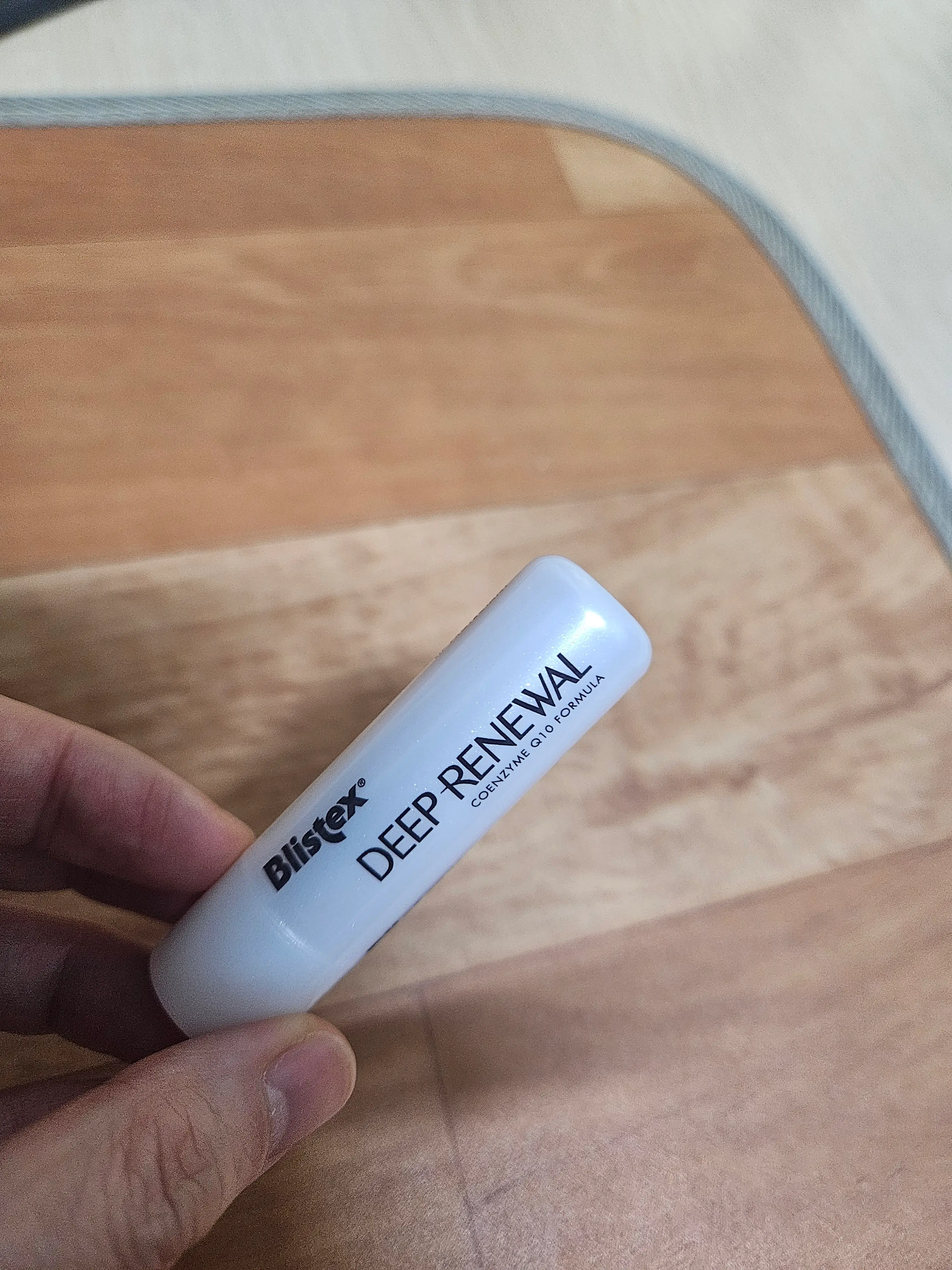 선택된 언니의파우치 리뷰 이미지 - [딥 리뉴얼 립밤]