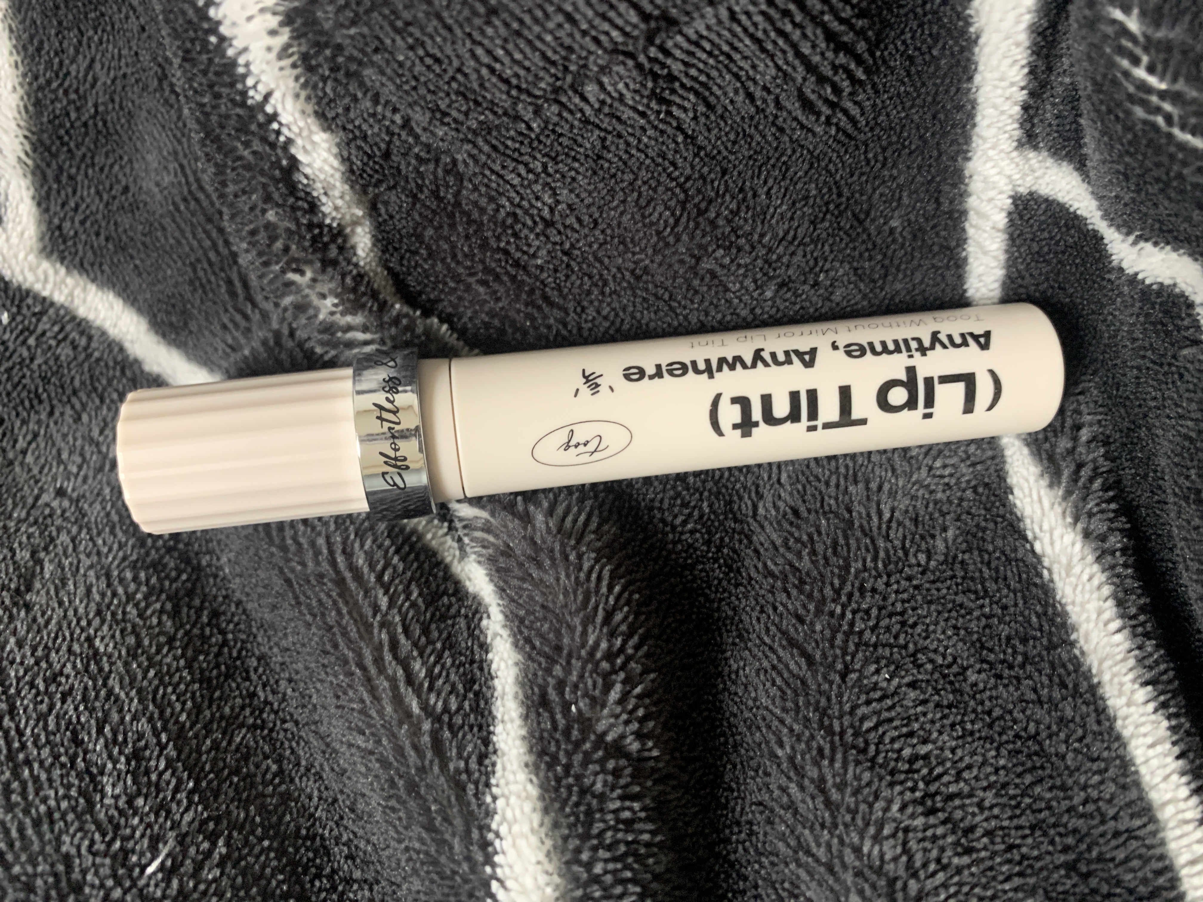 선택된 언니의파우치 리뷰 이미지 - [윗아웃 미러 립 틴트]