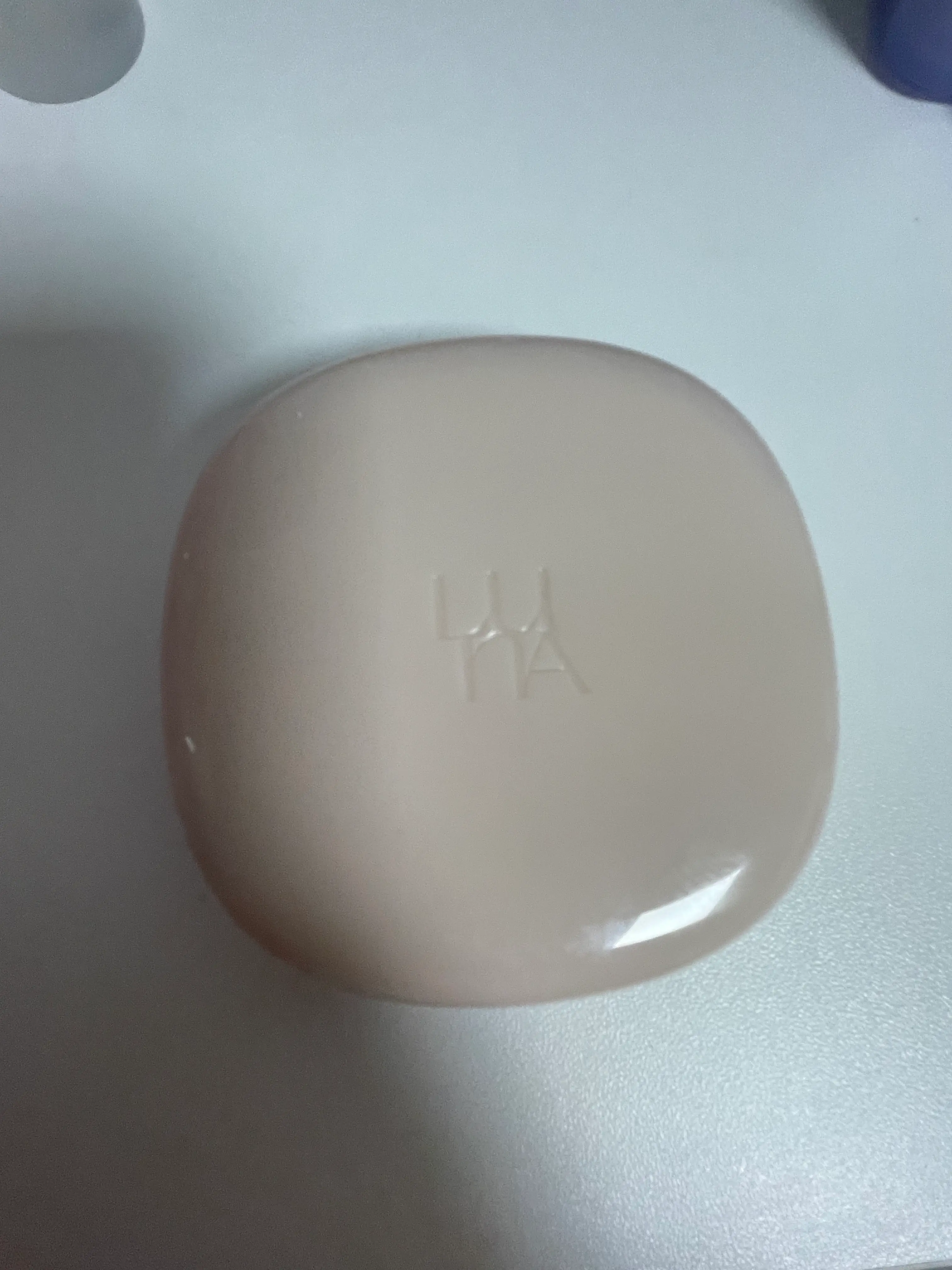 선택된 언니의파우치 리뷰 이미지 - [롱래스팅 컨실 쿠션]