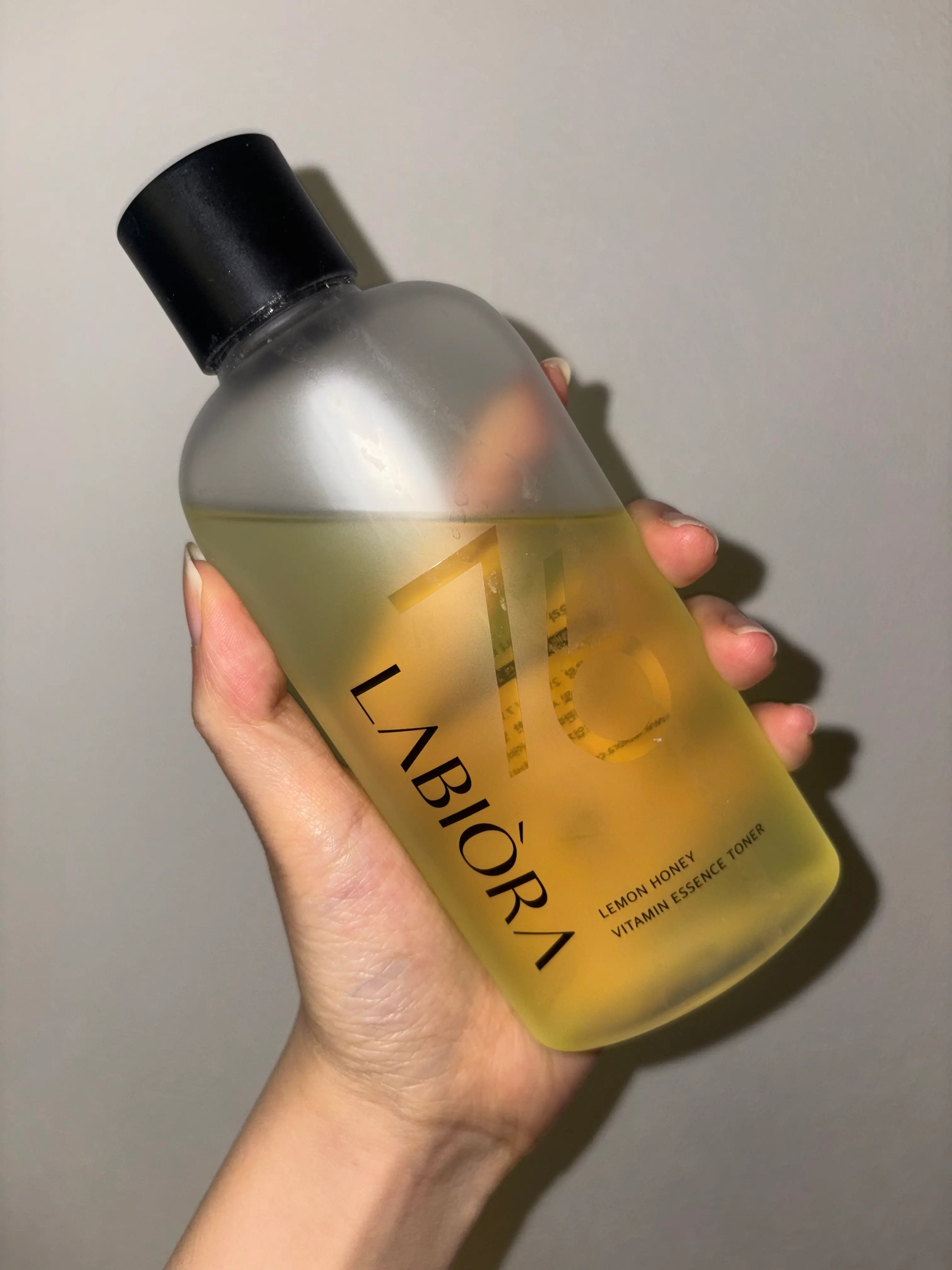 선택된 언니의파우치 리뷰 이미지 - [레몬 허니 비타민 에센스 토너]