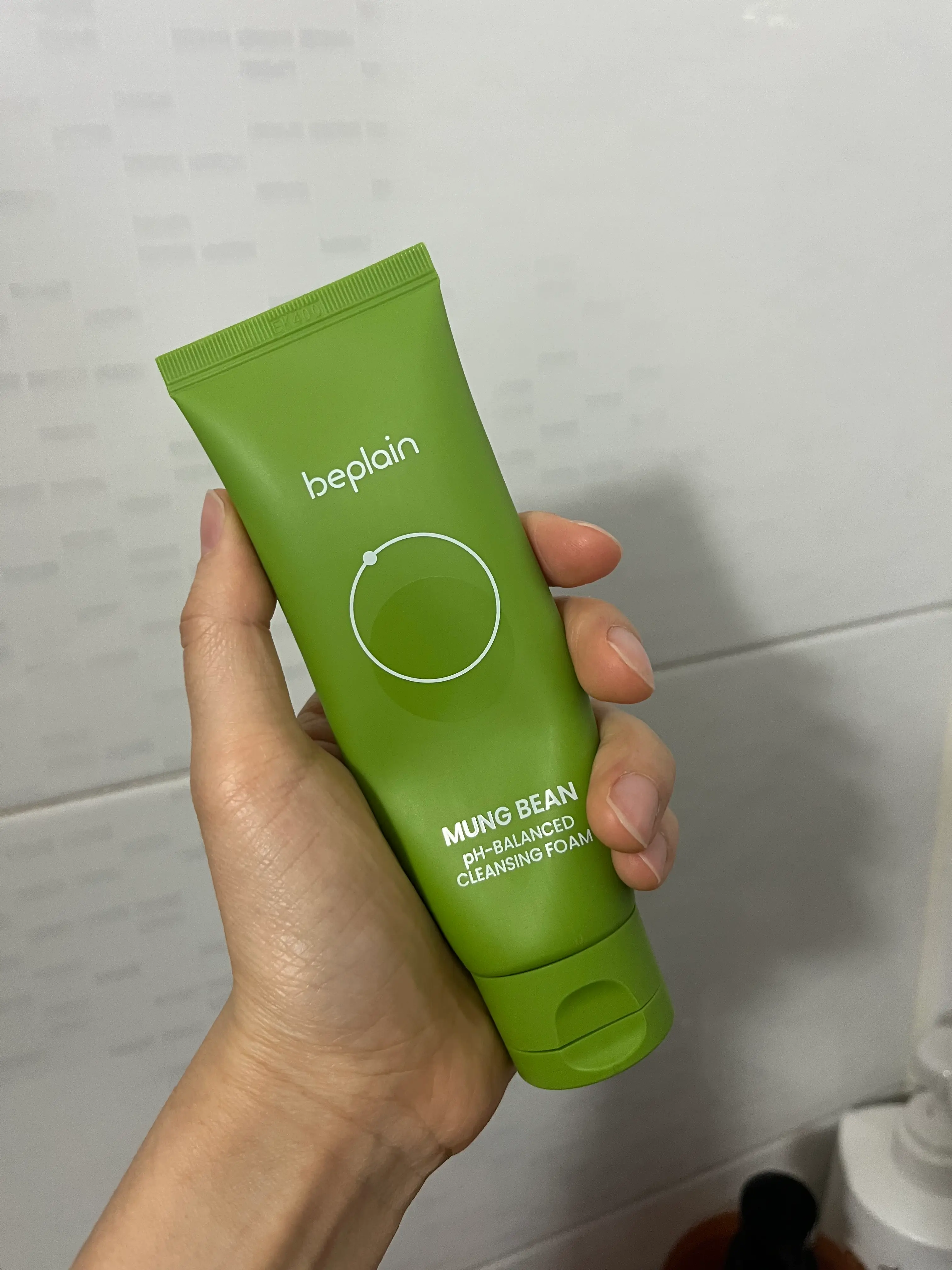 선택된 언니의파우치 리뷰 이미지 - [녹두 약산성 클렌징폼]