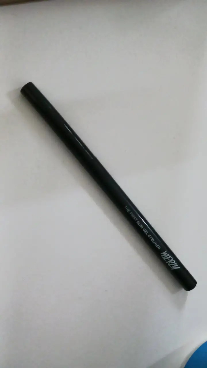 선택된 언니의파우치 리뷰 이미지 - [더 퍼스트 슬림 젤 아이라이너 [GS1. 블랙오닉스]]