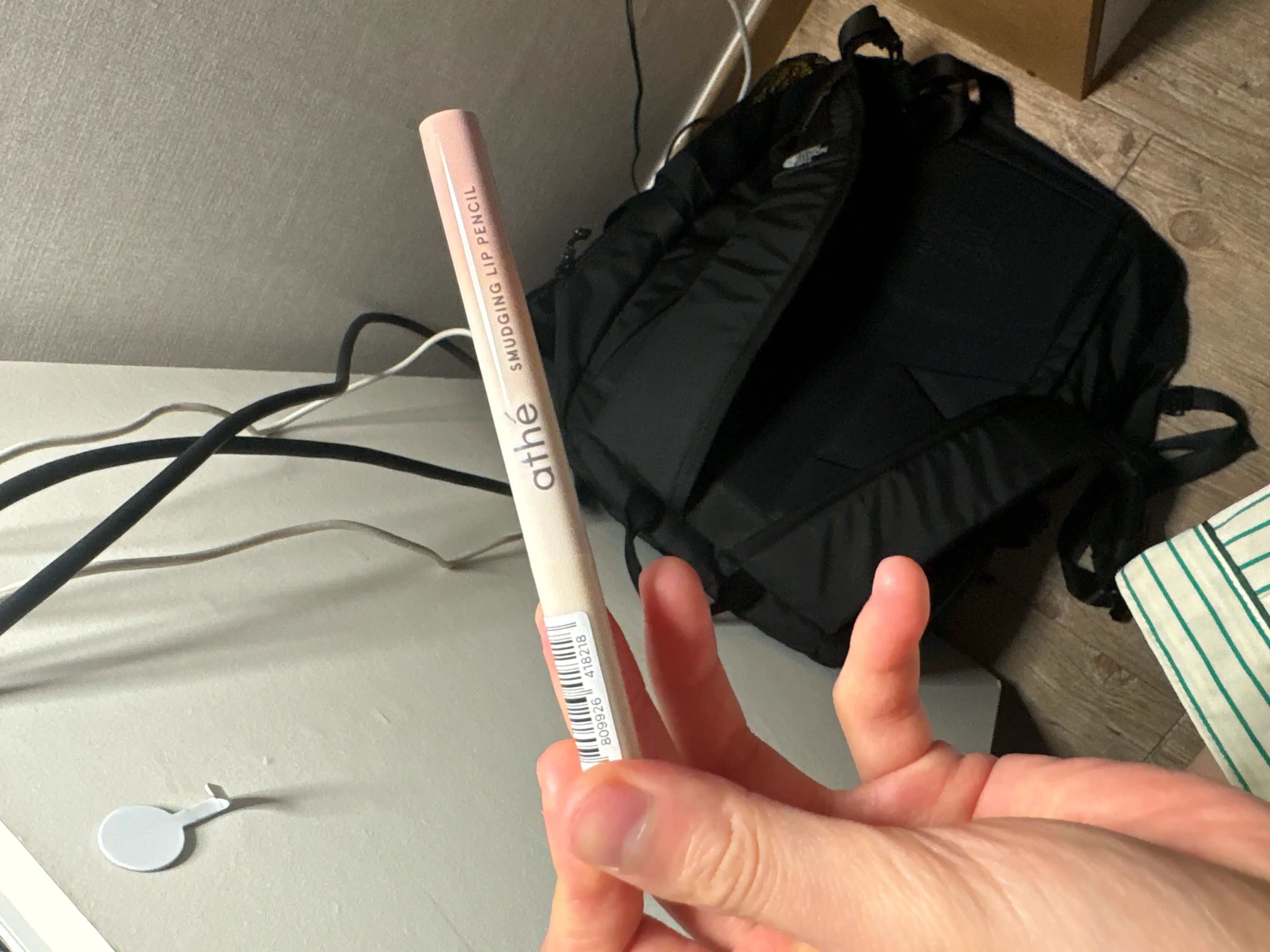 선택된 언니의파우치 리뷰 이미지 - [스머징 립 펜슬]