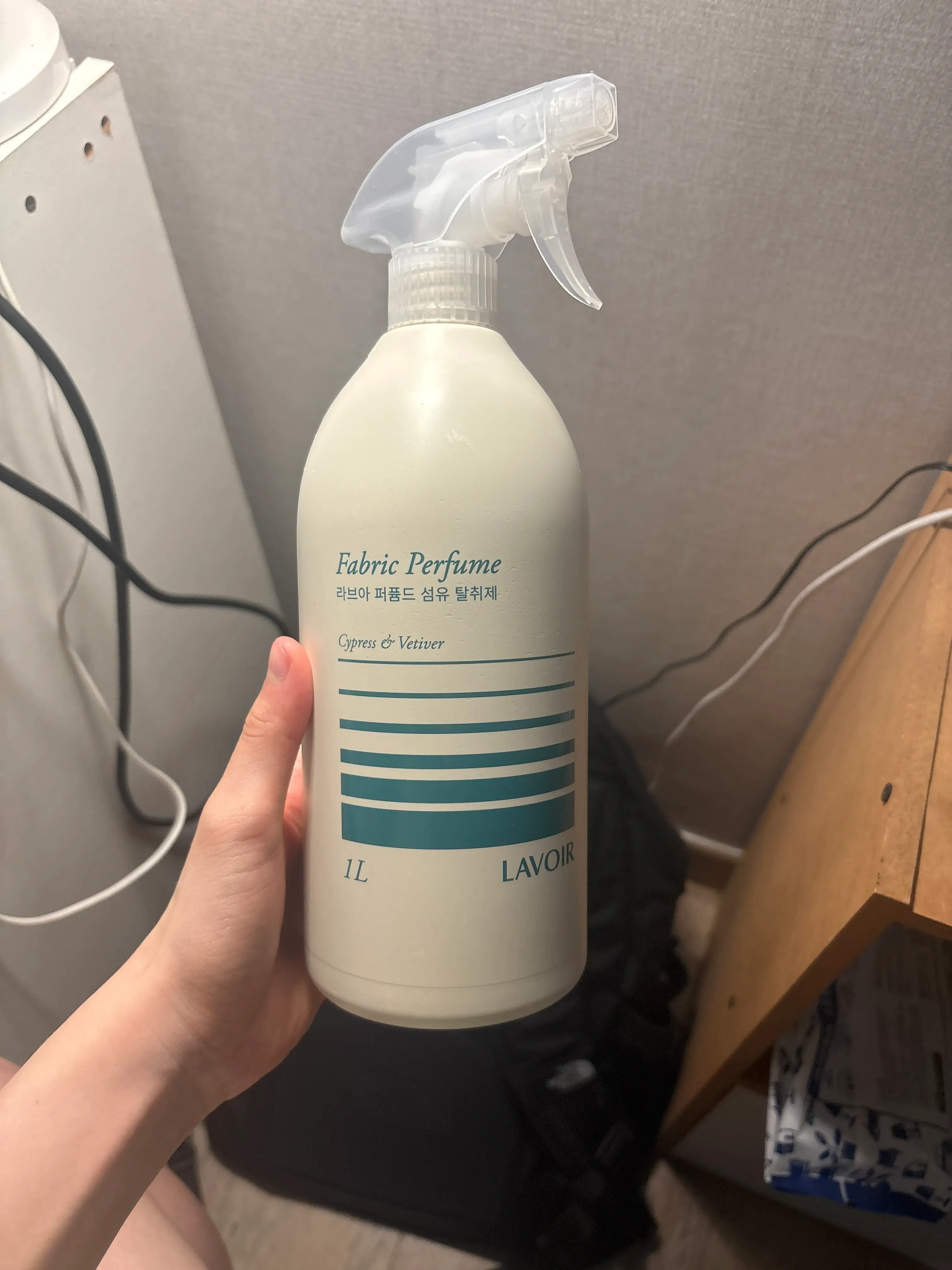 선택된 언니의파우치 리뷰 이미지 - [퍼퓸드 섬유 탈취제 사이프러스 앤 베티버]