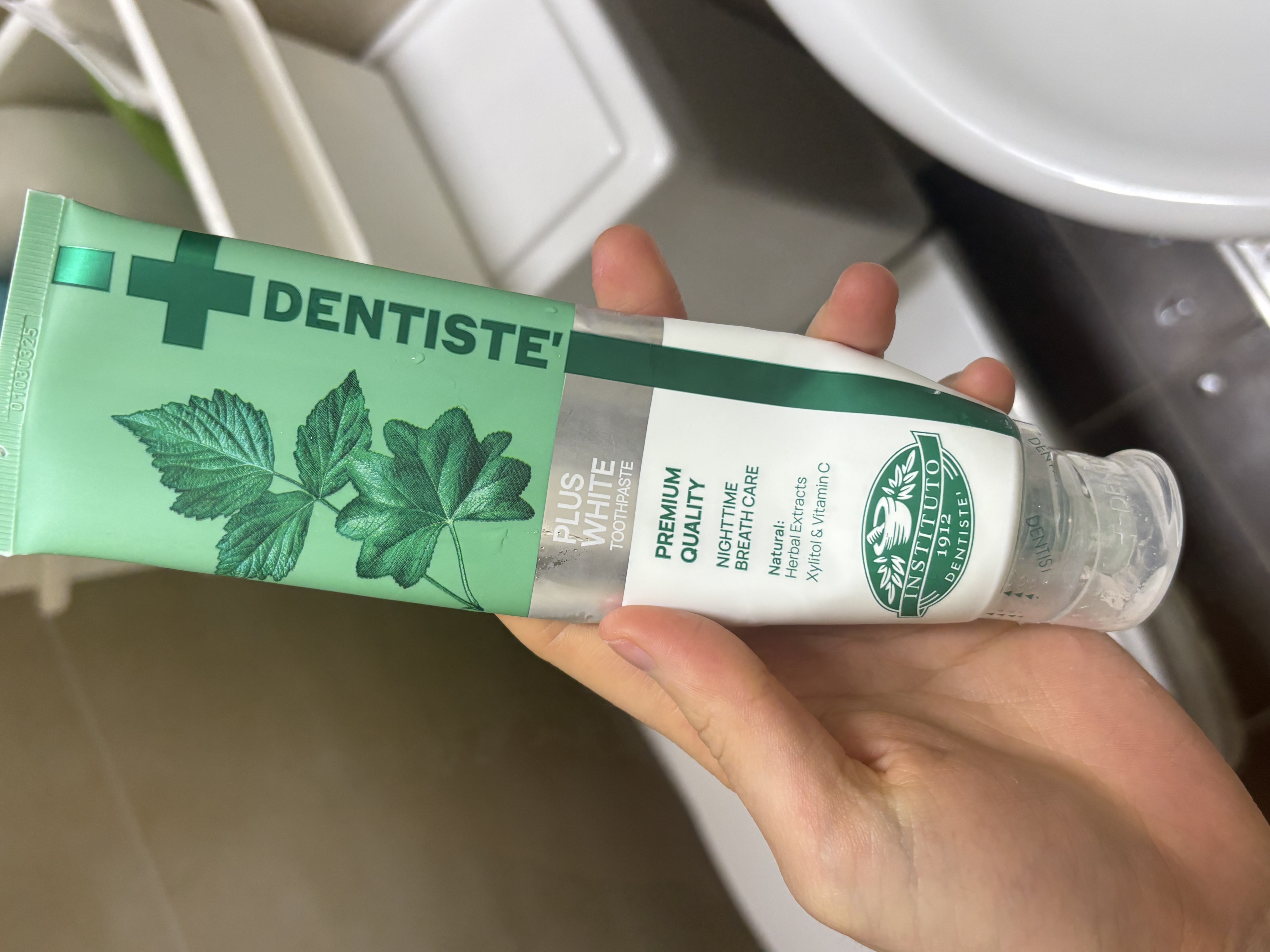 선택된 언니의파우치 리뷰 이미지 - [뉴 플러스화이트 치약]