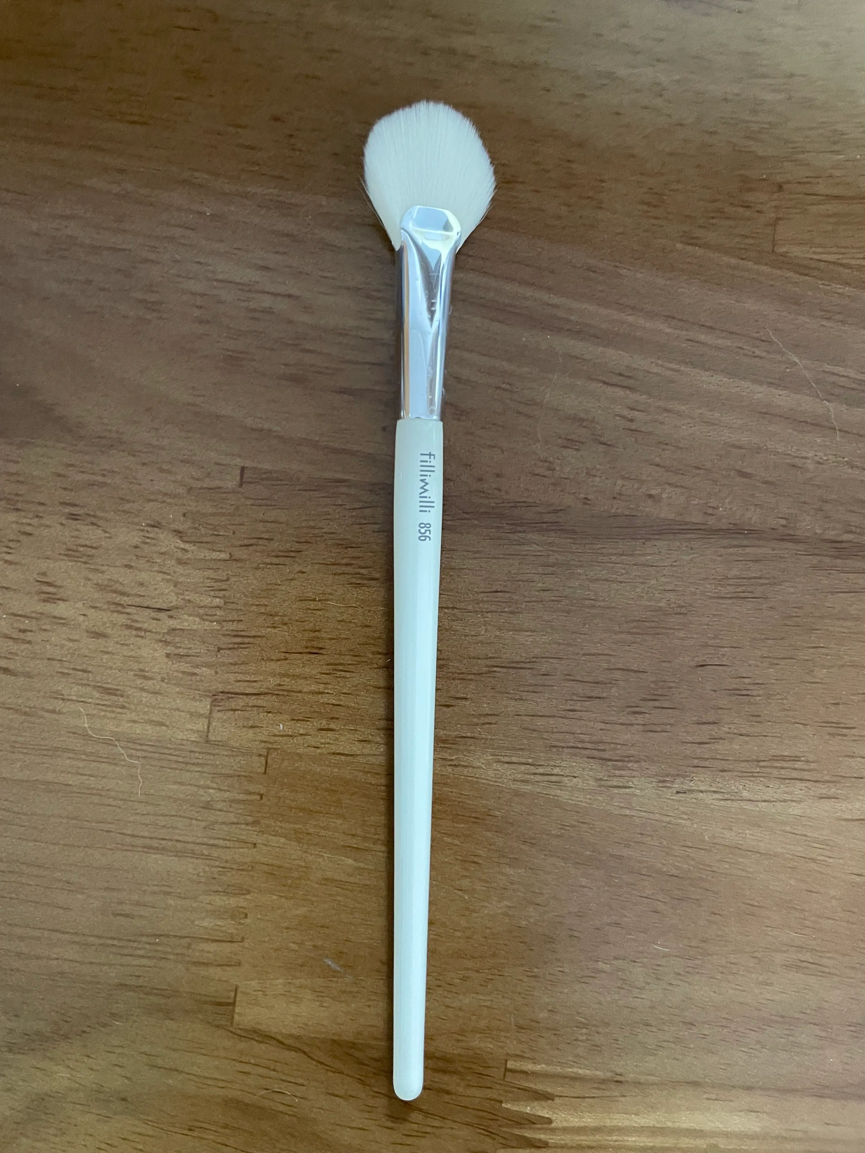 선택된 언니의파우치 리뷰 이미지 - [하이라이터 팬 브러시 856]