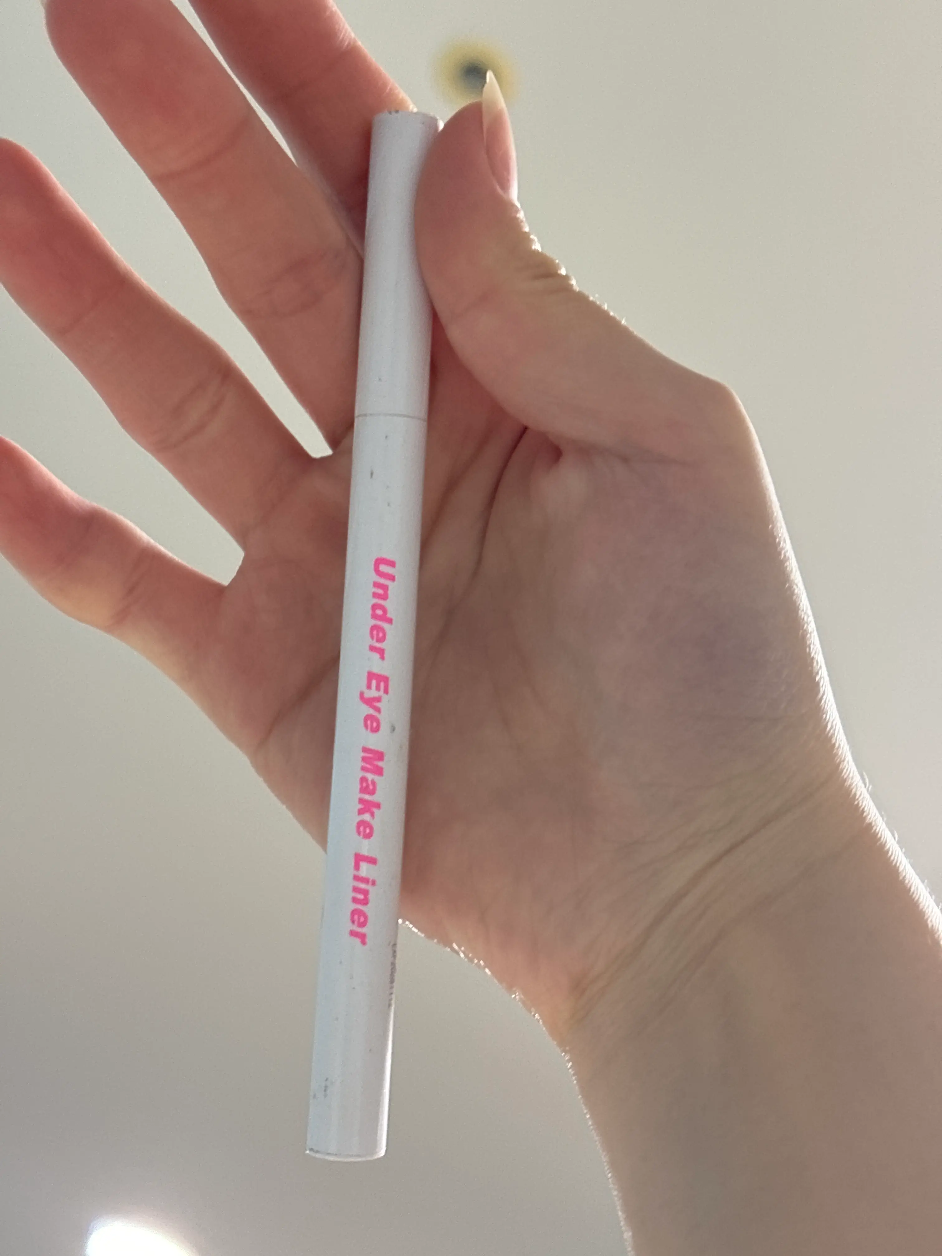 선택된 언니의파우치 리뷰 이미지 - [애교살 라이너 베이지]