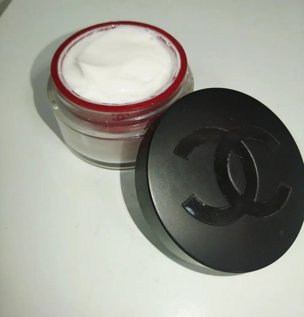 선택된 언니의파우치 리뷰 이미지 - [넘버1 드 샤넬 레드 까멜리아 리치 크림]