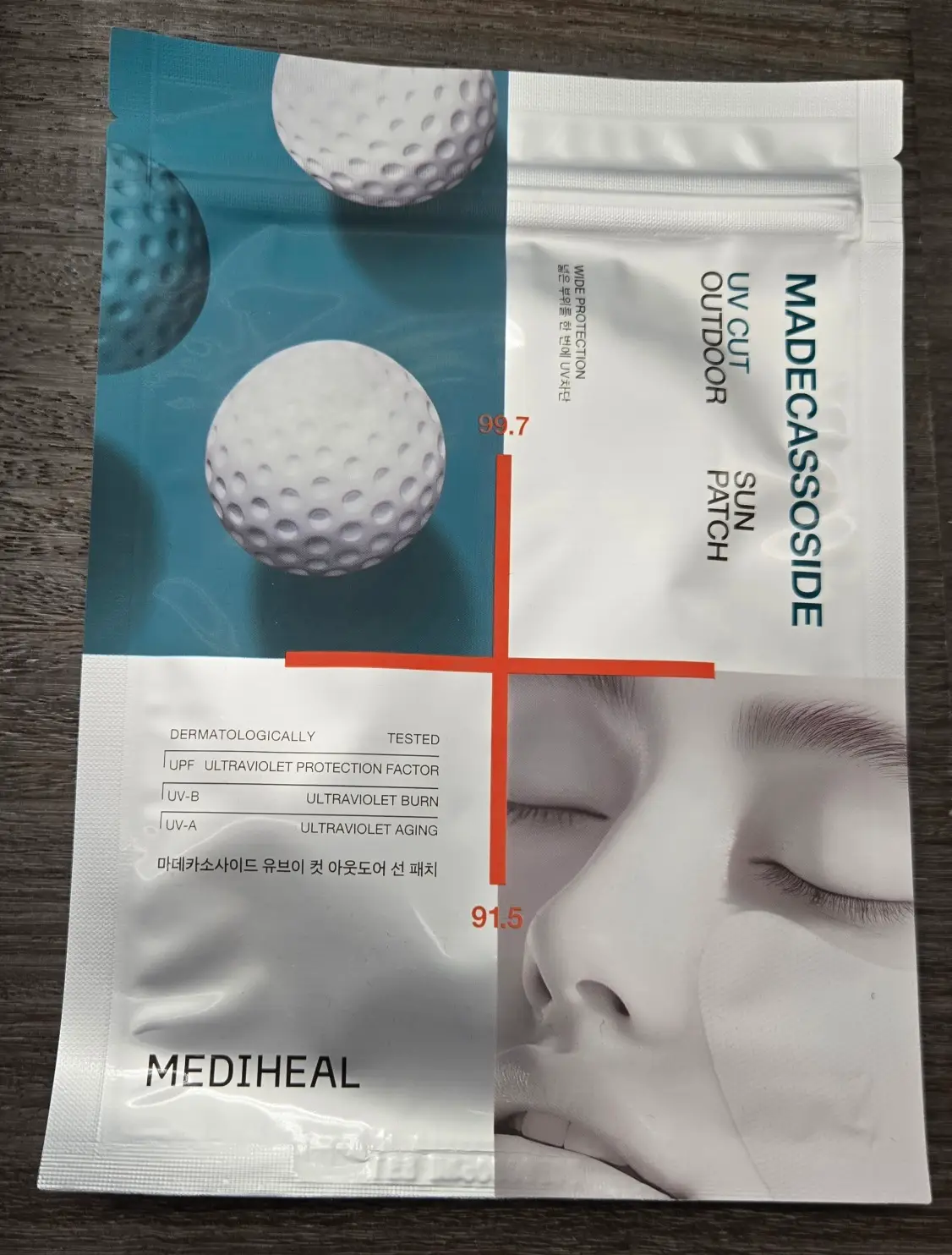 선택된 언니의파우치 리뷰 이미지 - [마데카소사이드 유브이 컷 아웃도어 선 패치 와이드 프로텍션]