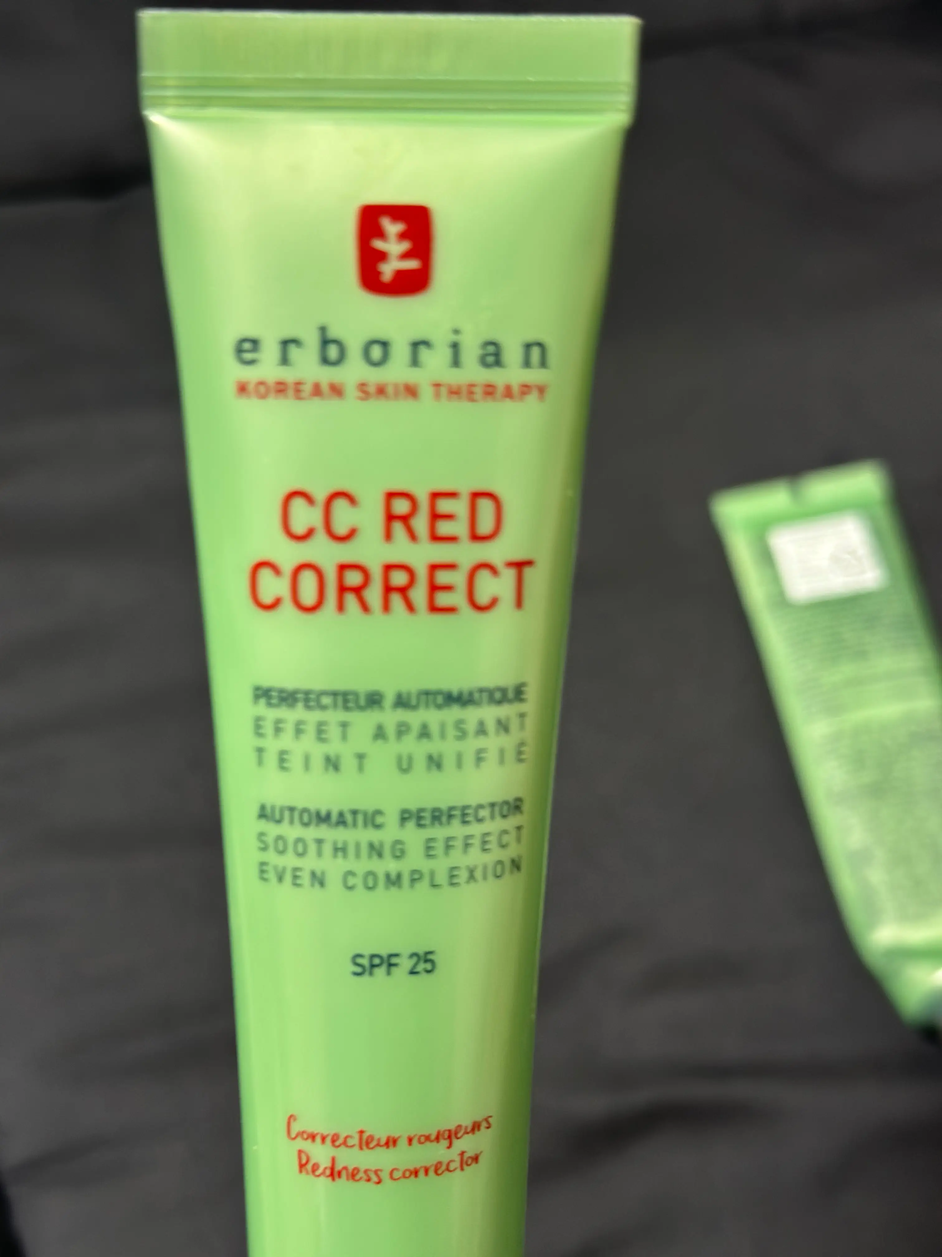 선택된 언니의파우치 리뷰 이미지 - [레드 코렉트 CC 크림]