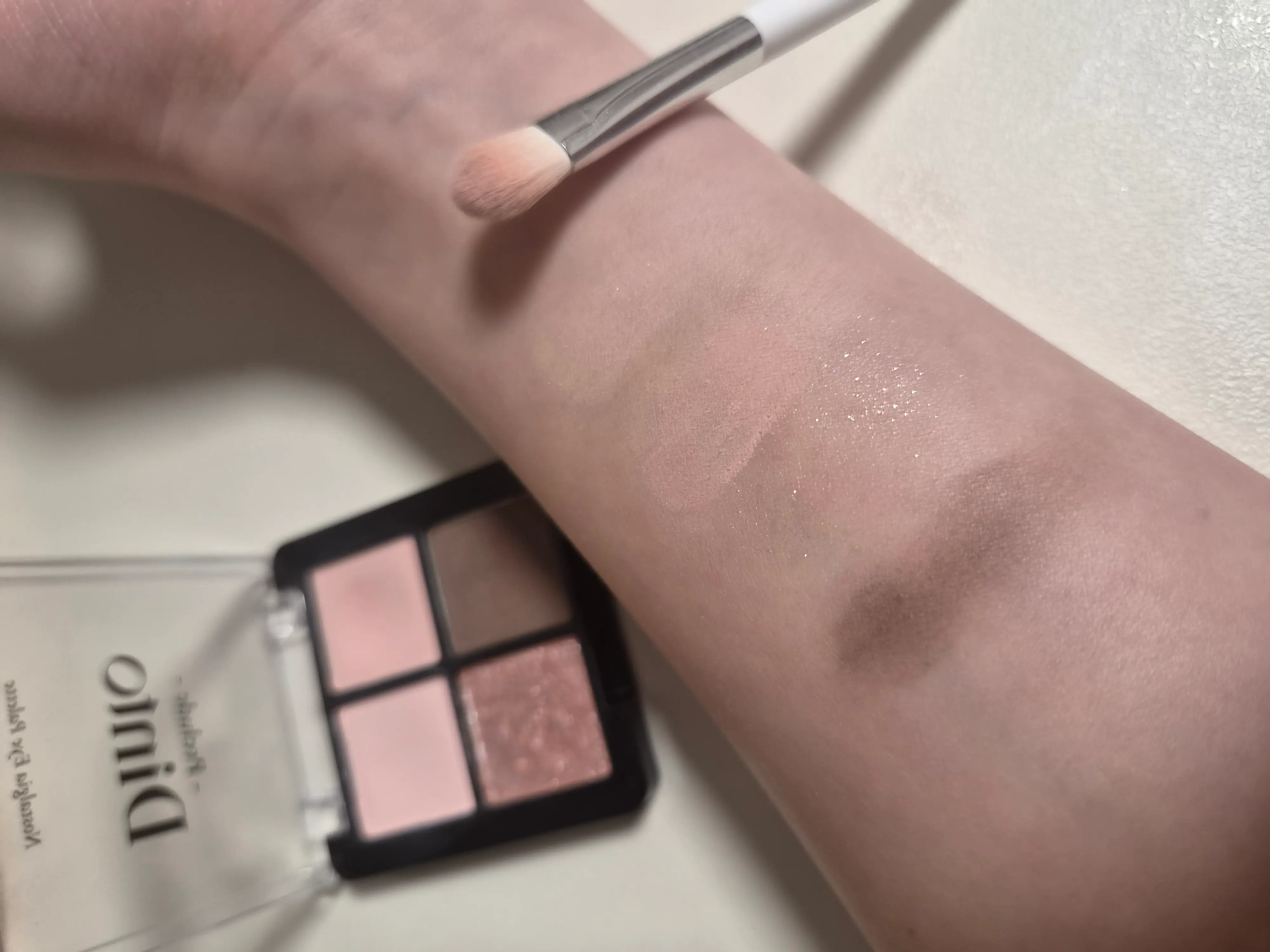 선택된 언니의파우치 리뷰 이미지 - [노스탈지아 아이 팔레트]