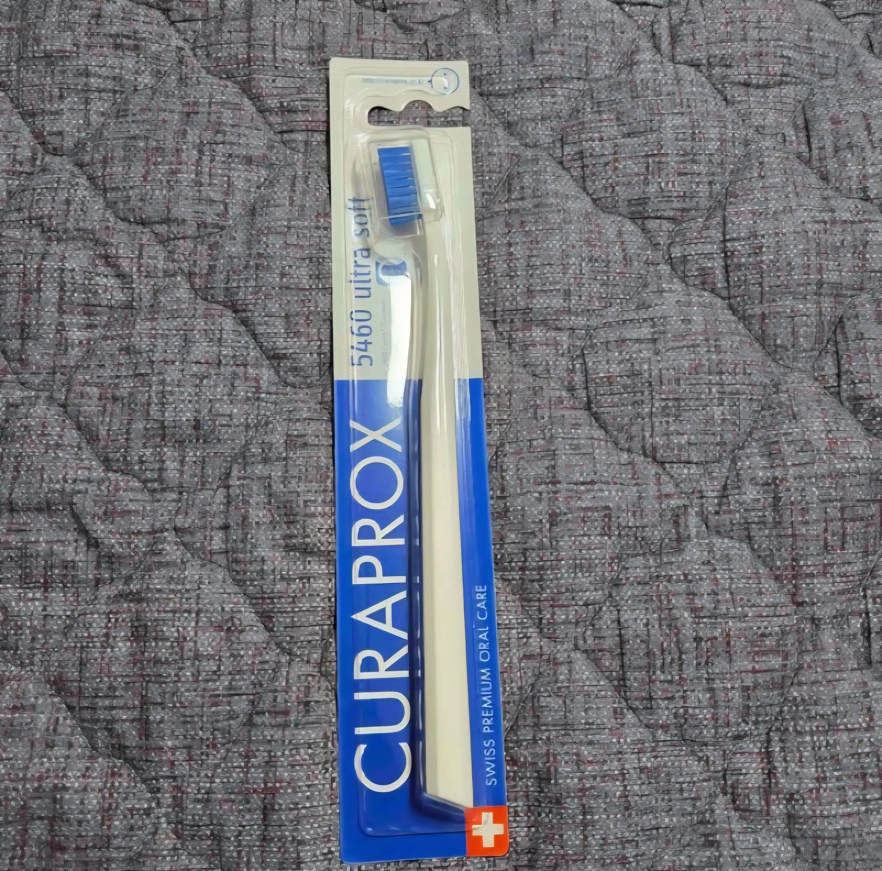 선택된 언니의파우치 리뷰 이미지 - [큐라프록스 울트라 소프트 CS5460 칫솔]