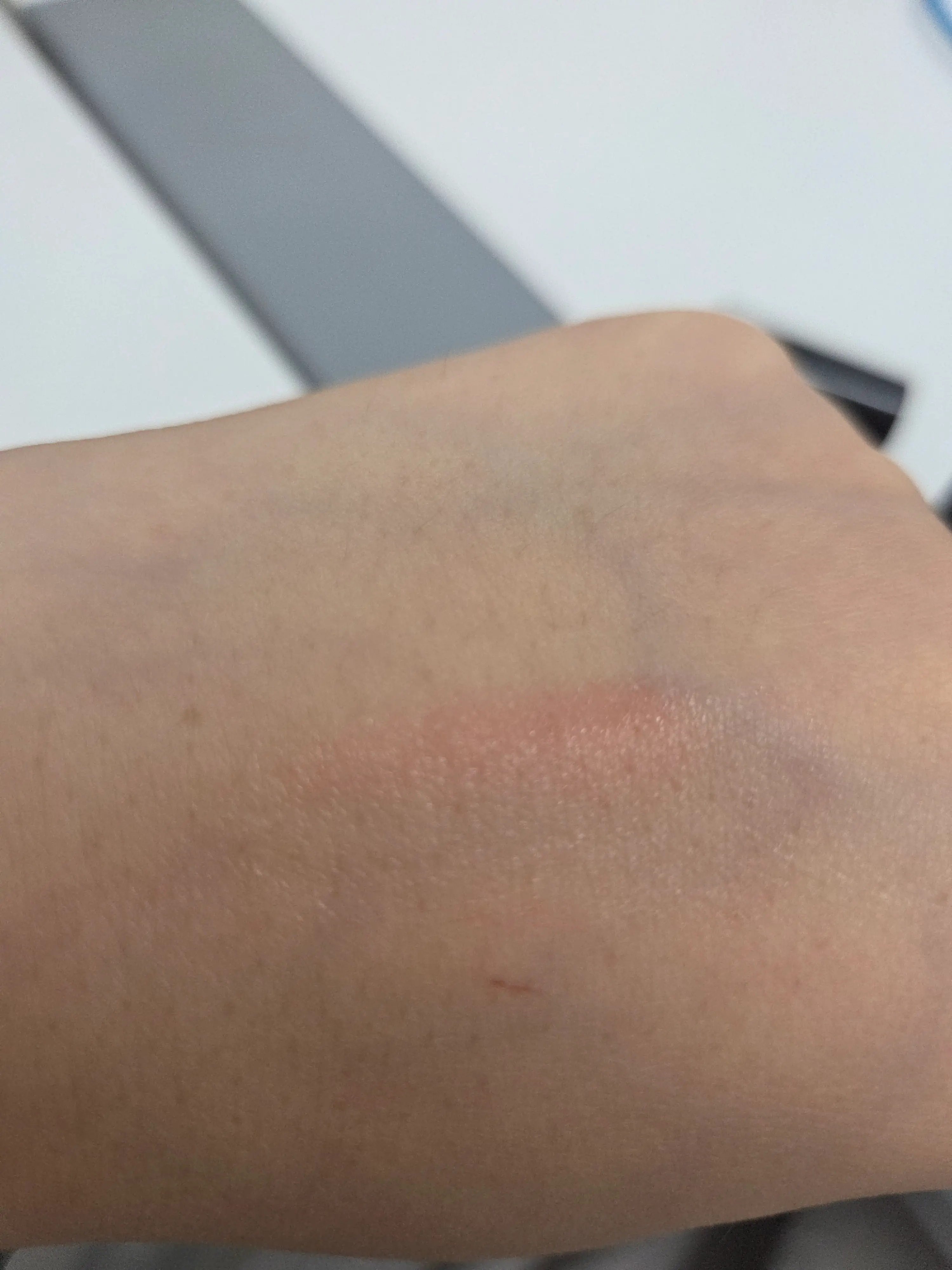 선택된 언니의파우치 리뷰 이미지 - [레 베쥬 봄 아 레브레 벨 민]