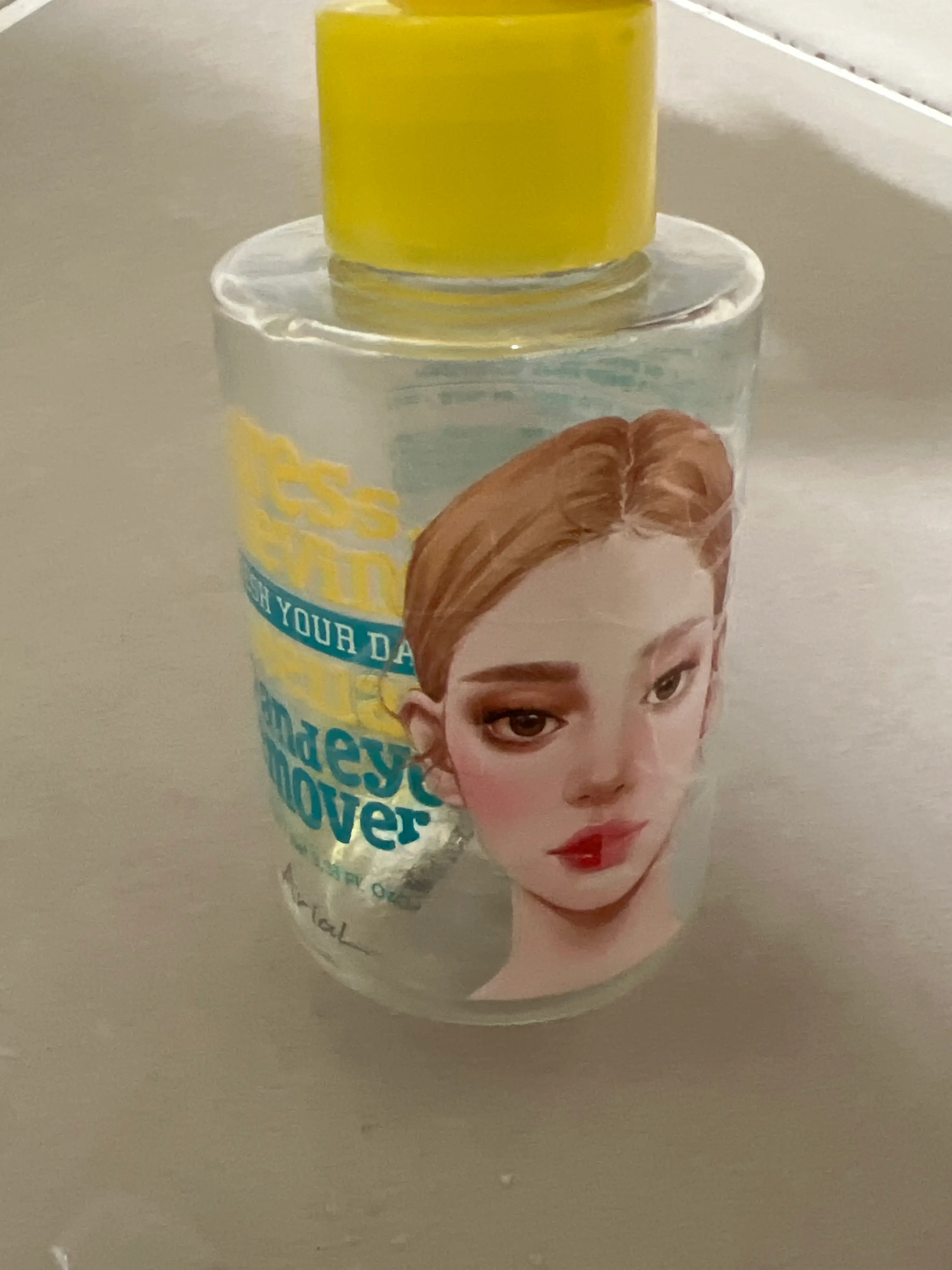 선택된 언니의파우치 리뷰 이미지 - [스트레스 릴리빙 미셀라 립앤아이 리무버]