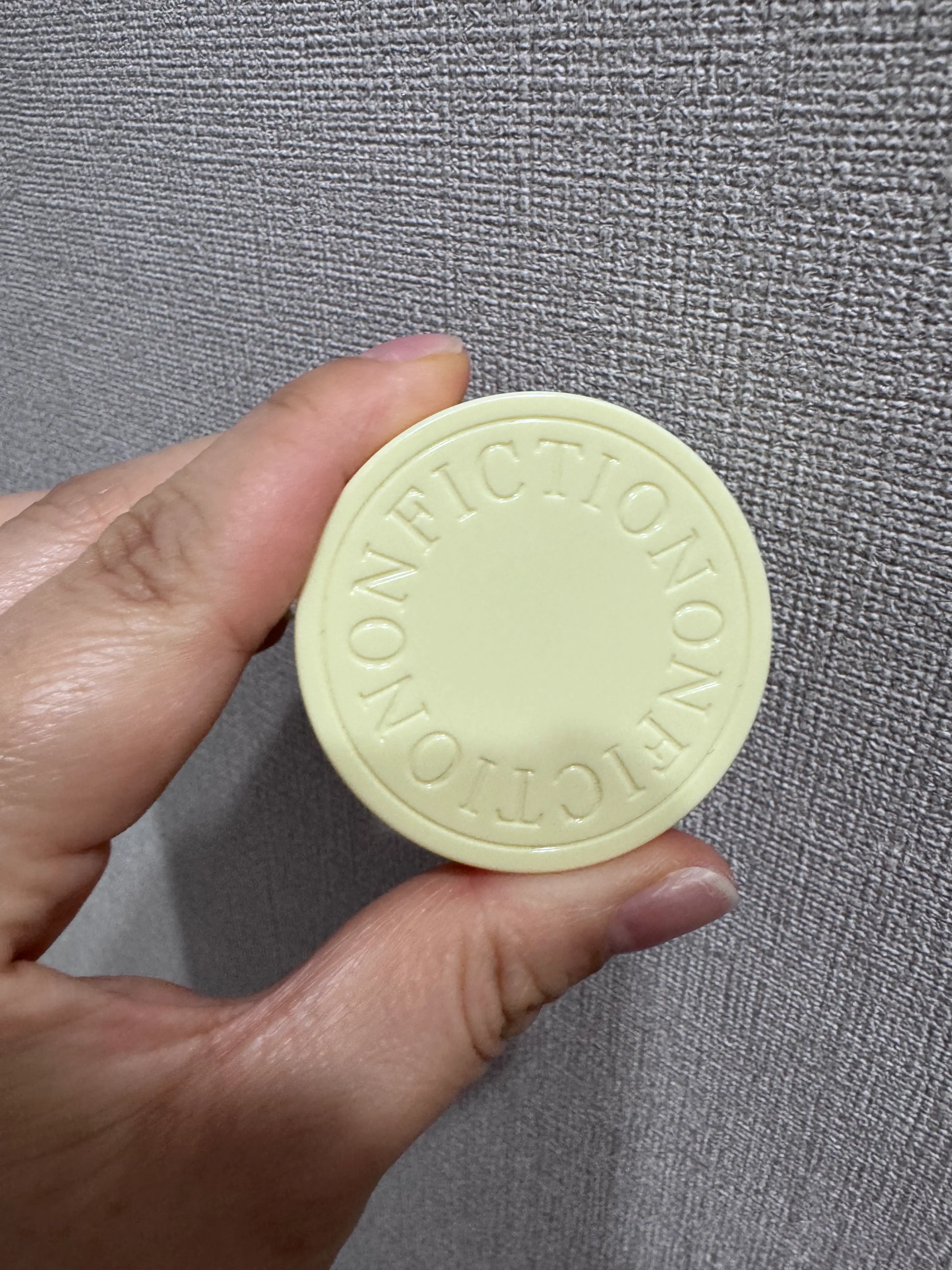 선택된 언니의파우치 리뷰 이미지 - [허니 너리싱 비건 립밤]