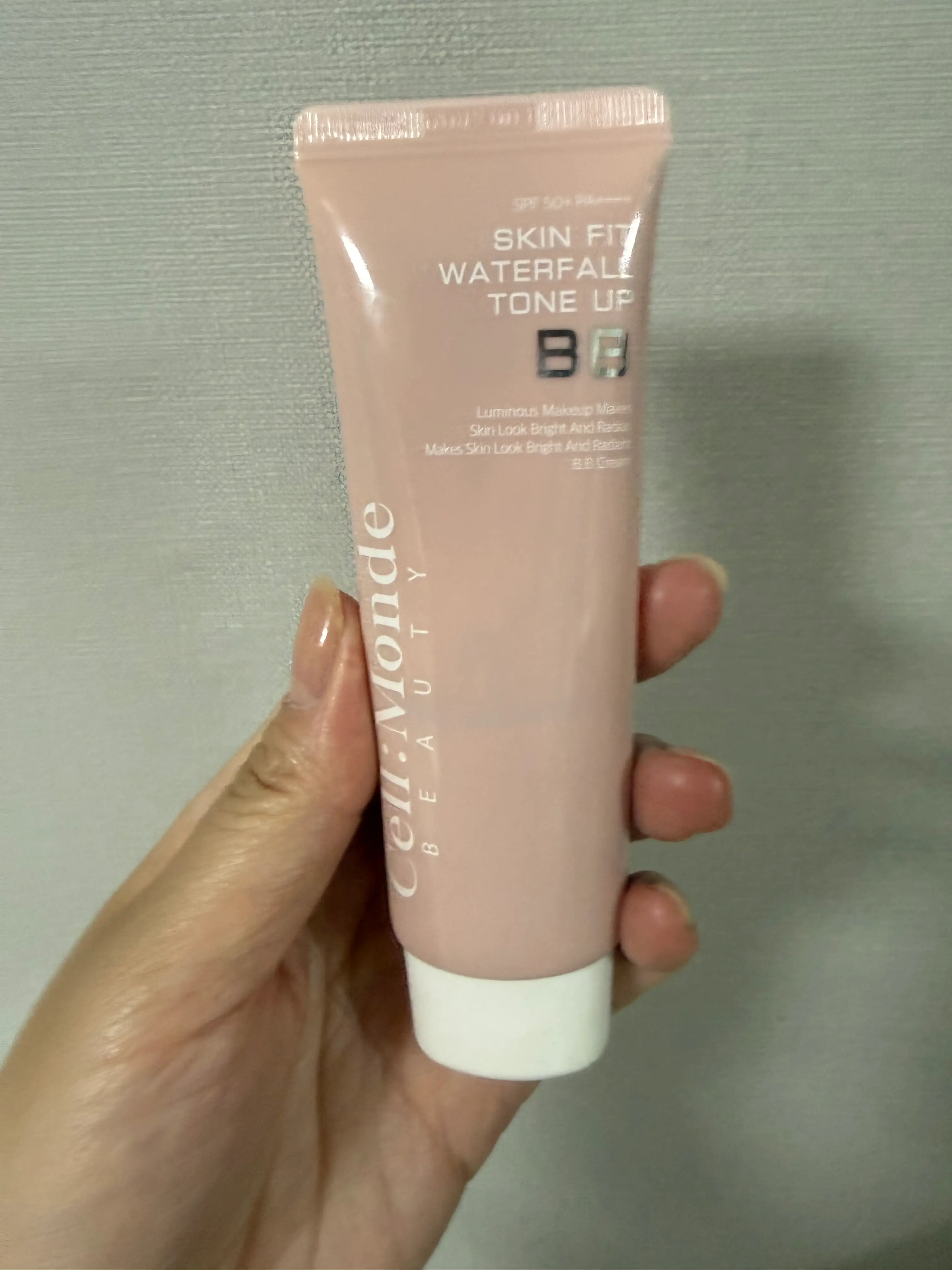 선택된 언니의파우치 리뷰 이미지 - [스킨핏 워터풀 톤업 비비]