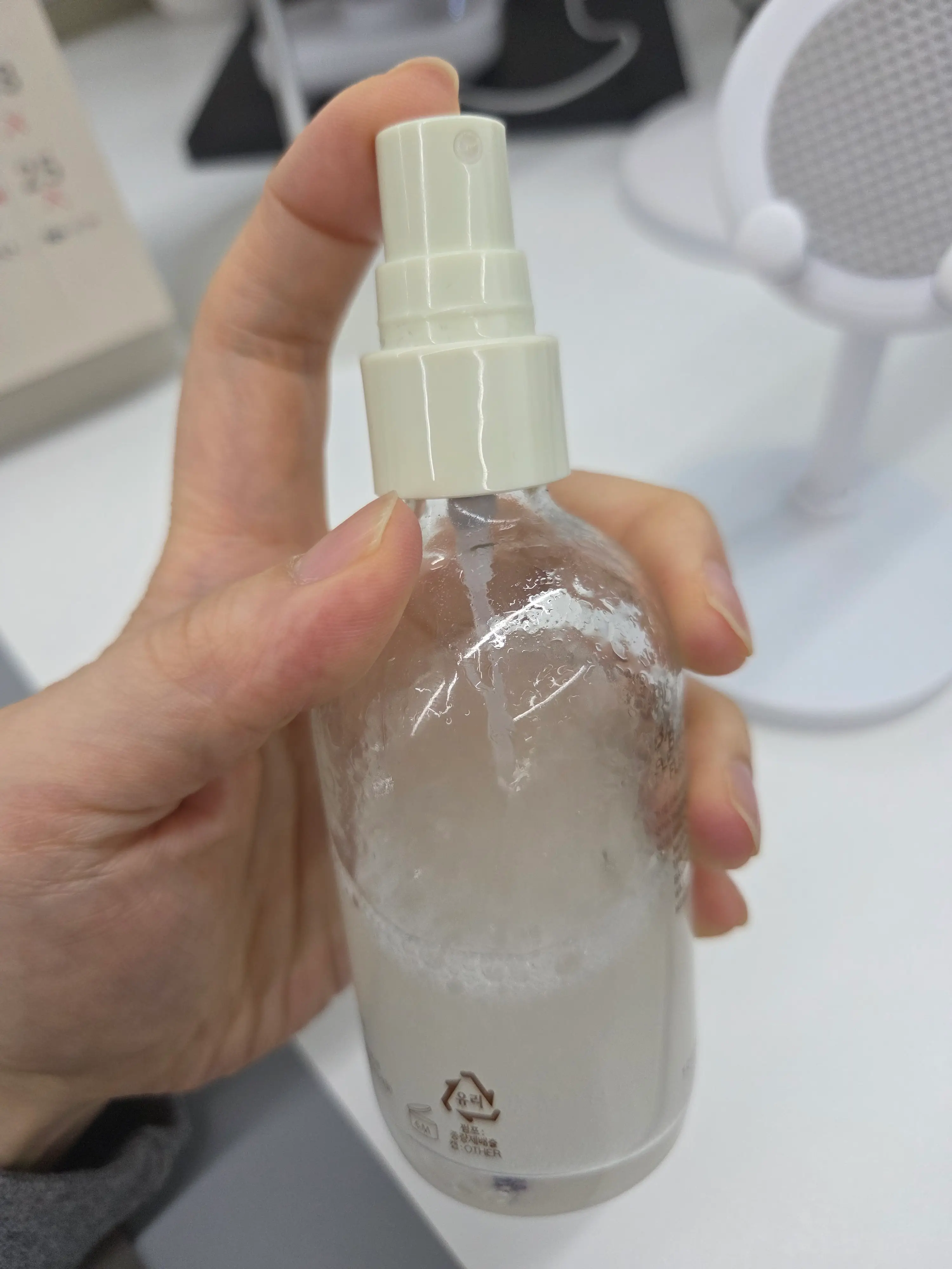 선택된 언니의파우치 리뷰 이미지 - [바오밥 헤어 퍼퓸 미스트]