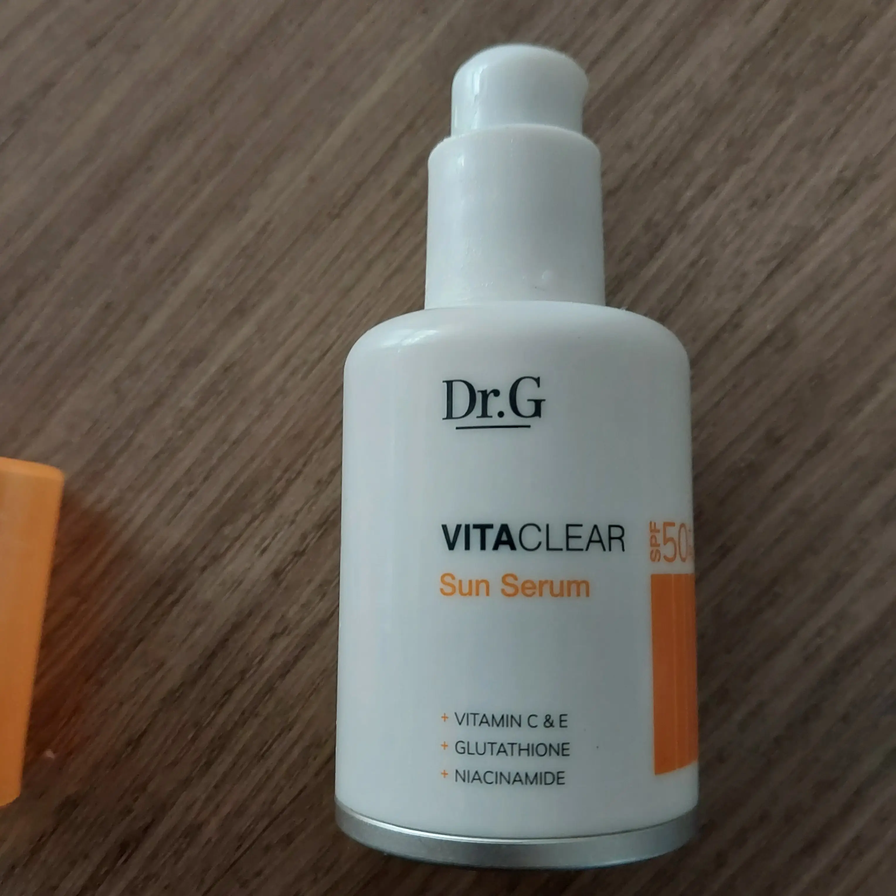 선택된 언니의파우치 리뷰 이미지 - [비타 클리어 선 세럼]