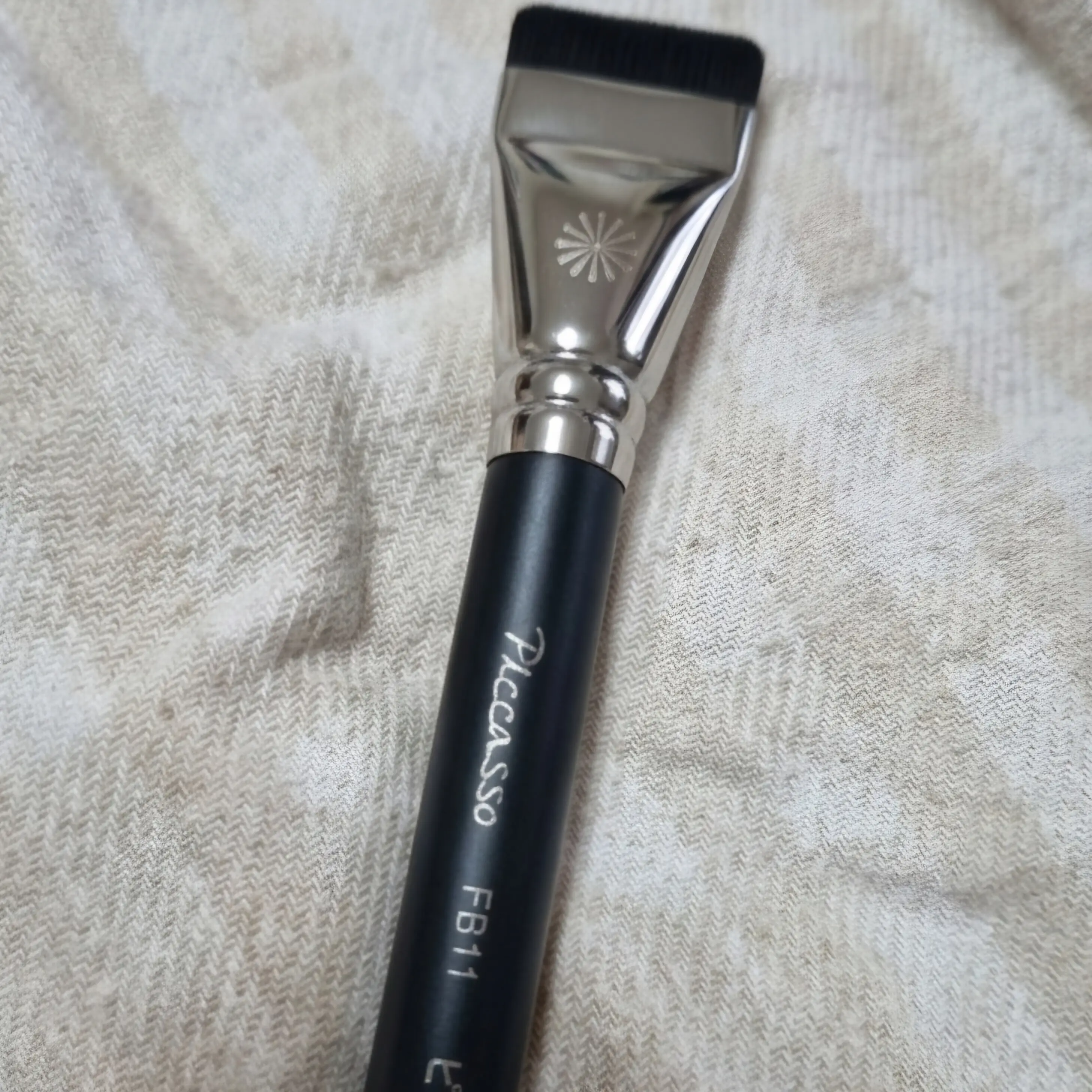 선택된 언니의파우치 리뷰 이미지 - [FB11 스파츌라 브러쉬]