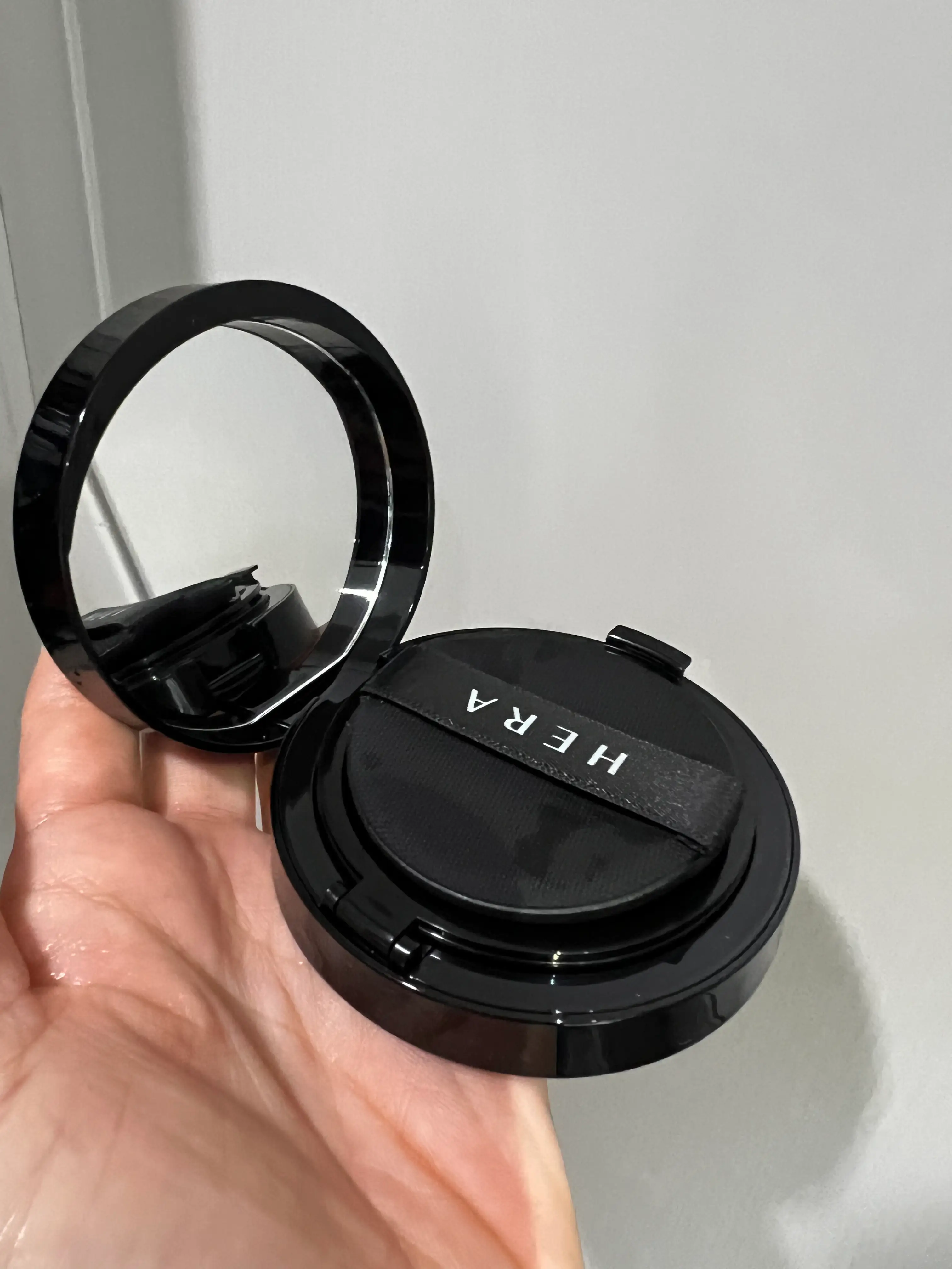 선택된 언니의파우치 리뷰 이미지 - [블랙 쿠션 파운데이션]