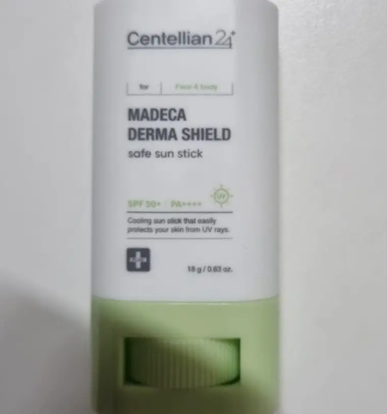 선택된 언니의파우치 리뷰 이미지 - [마데카 더마 쉴드 세이프 선스틱]