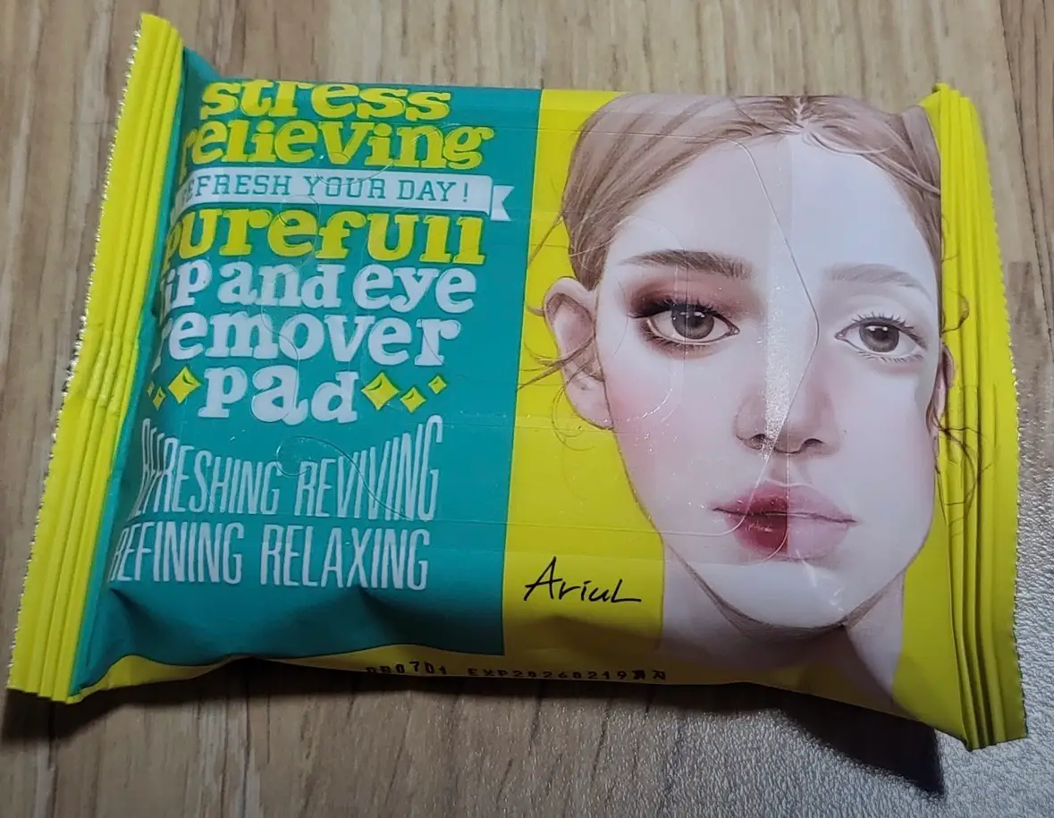 선택된 언니의파우치 리뷰 이미지 - [스트레스 릴리빙 퓨어풀 립앤아이 리무버 패드]