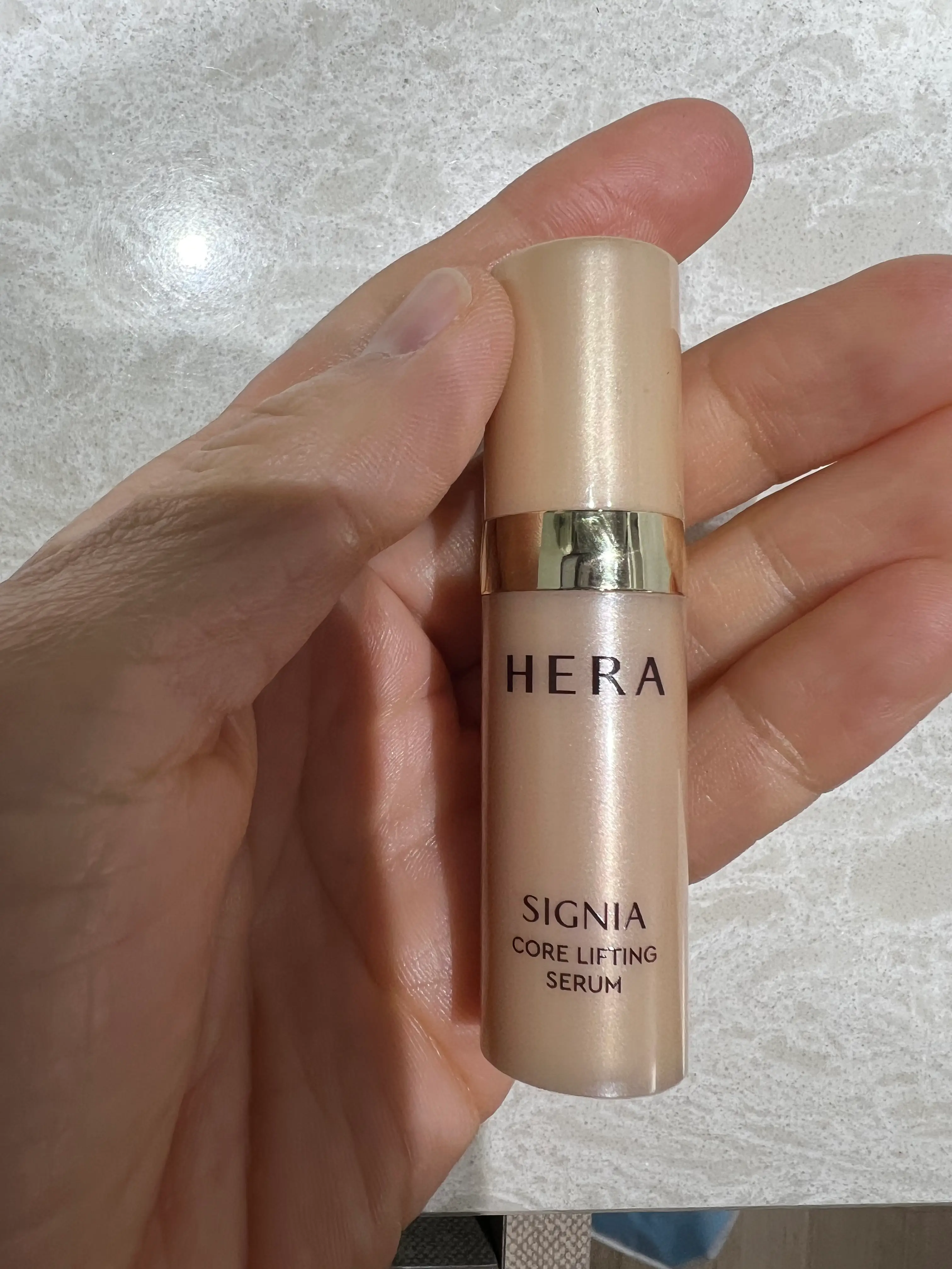 선택된 언니의파우치 리뷰 이미지 - [시그니아 코어 리프닝 세럼]