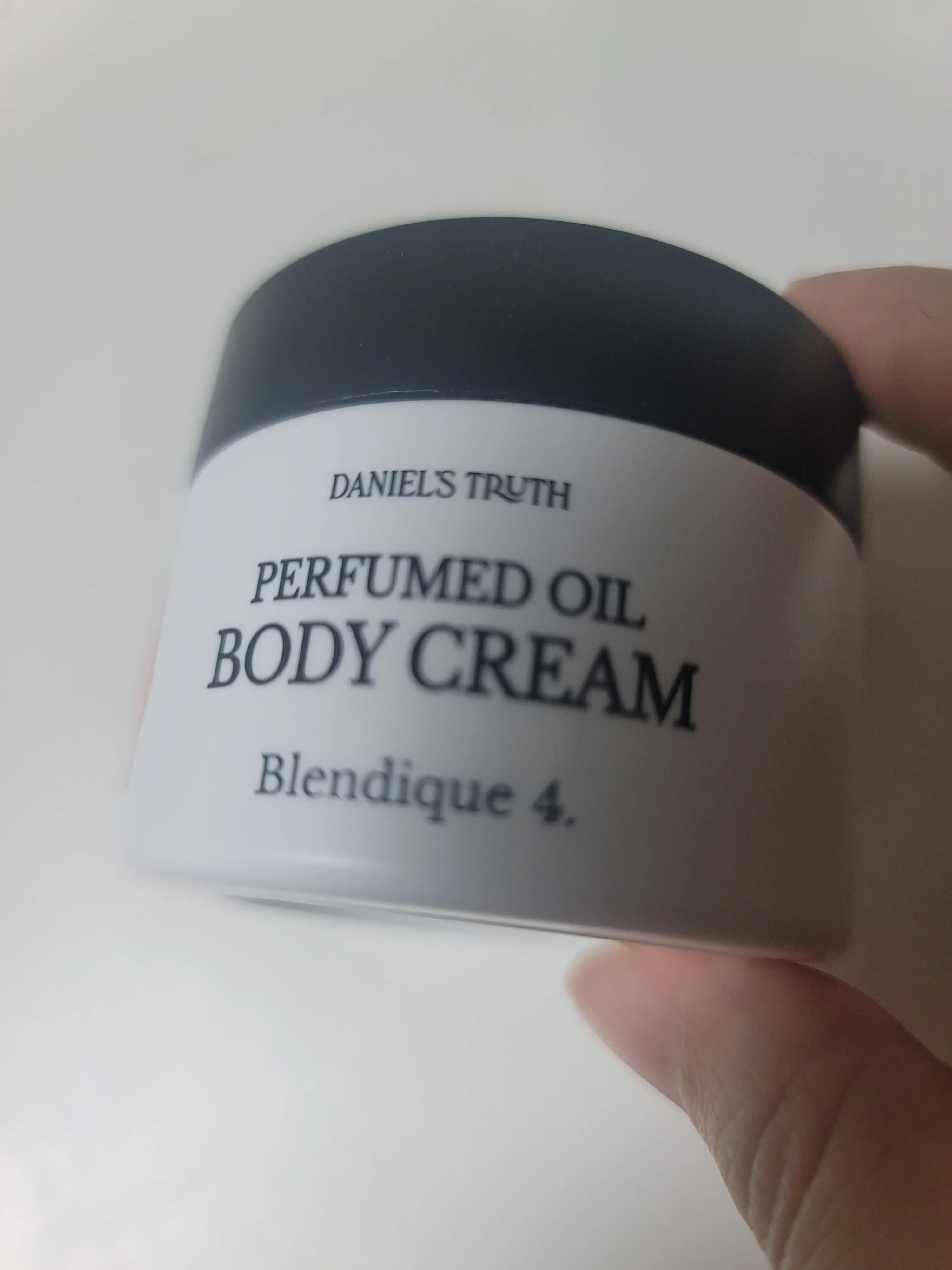 선택된 언니의파우치 리뷰 이미지 - [퍼퓸드 오일 바디크림 블렌디크 4]