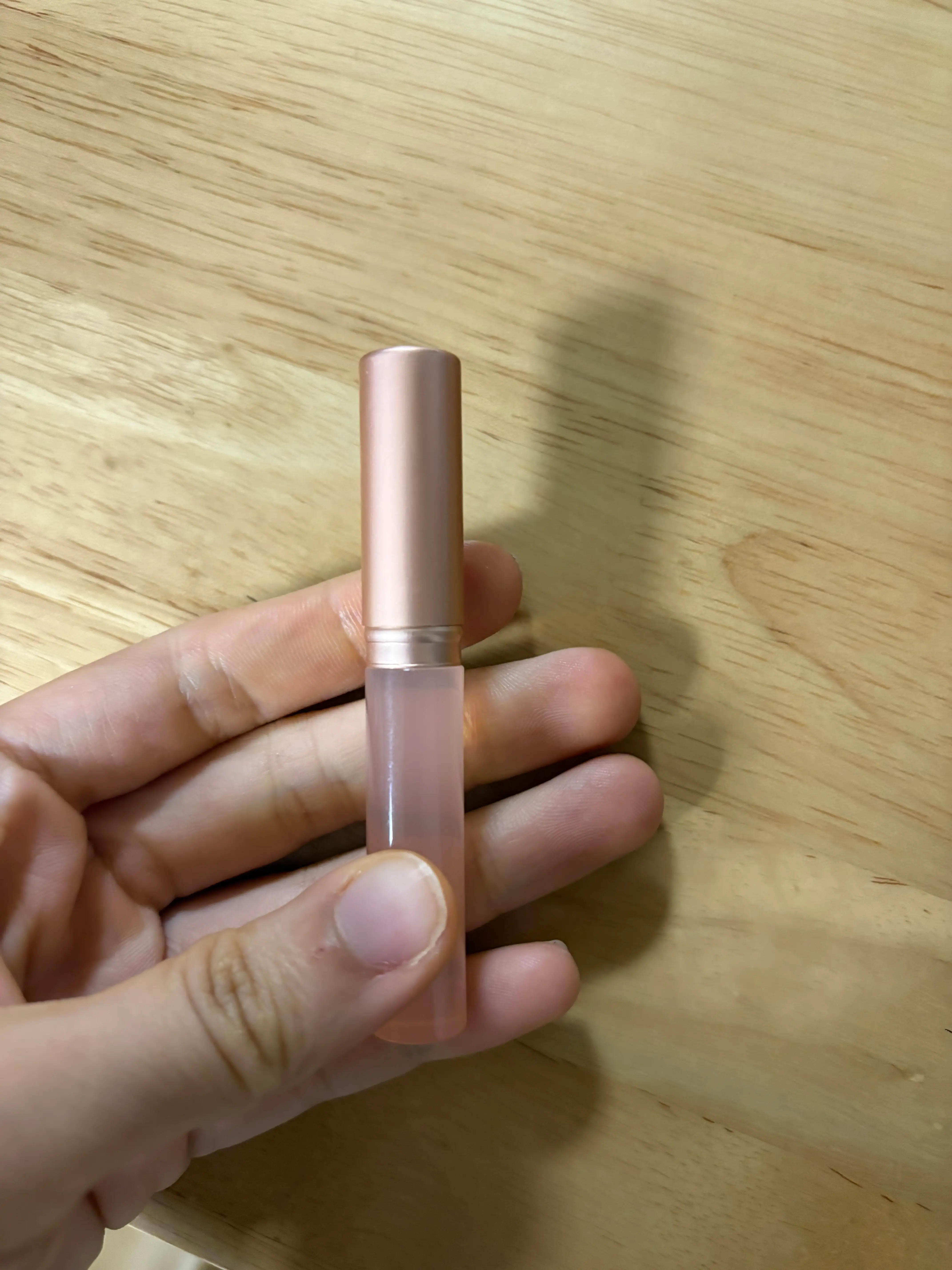 선택된 언니의파우치 리뷰 이미지 - [휴대용 말랑 팁 립 브러시]