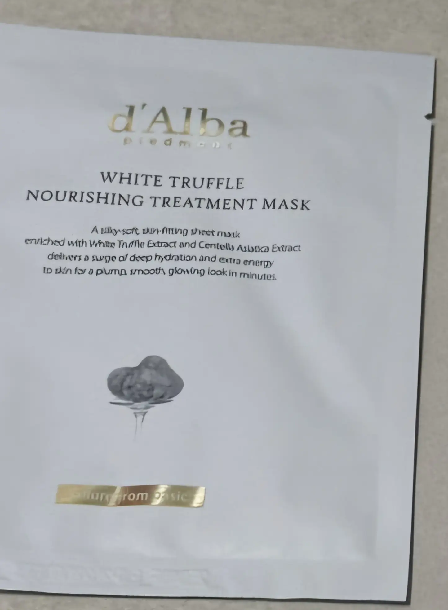 선택된 언니의파우치 리뷰 이미지 - [화이트 트러플 너리싱 트리트먼트 마스크]