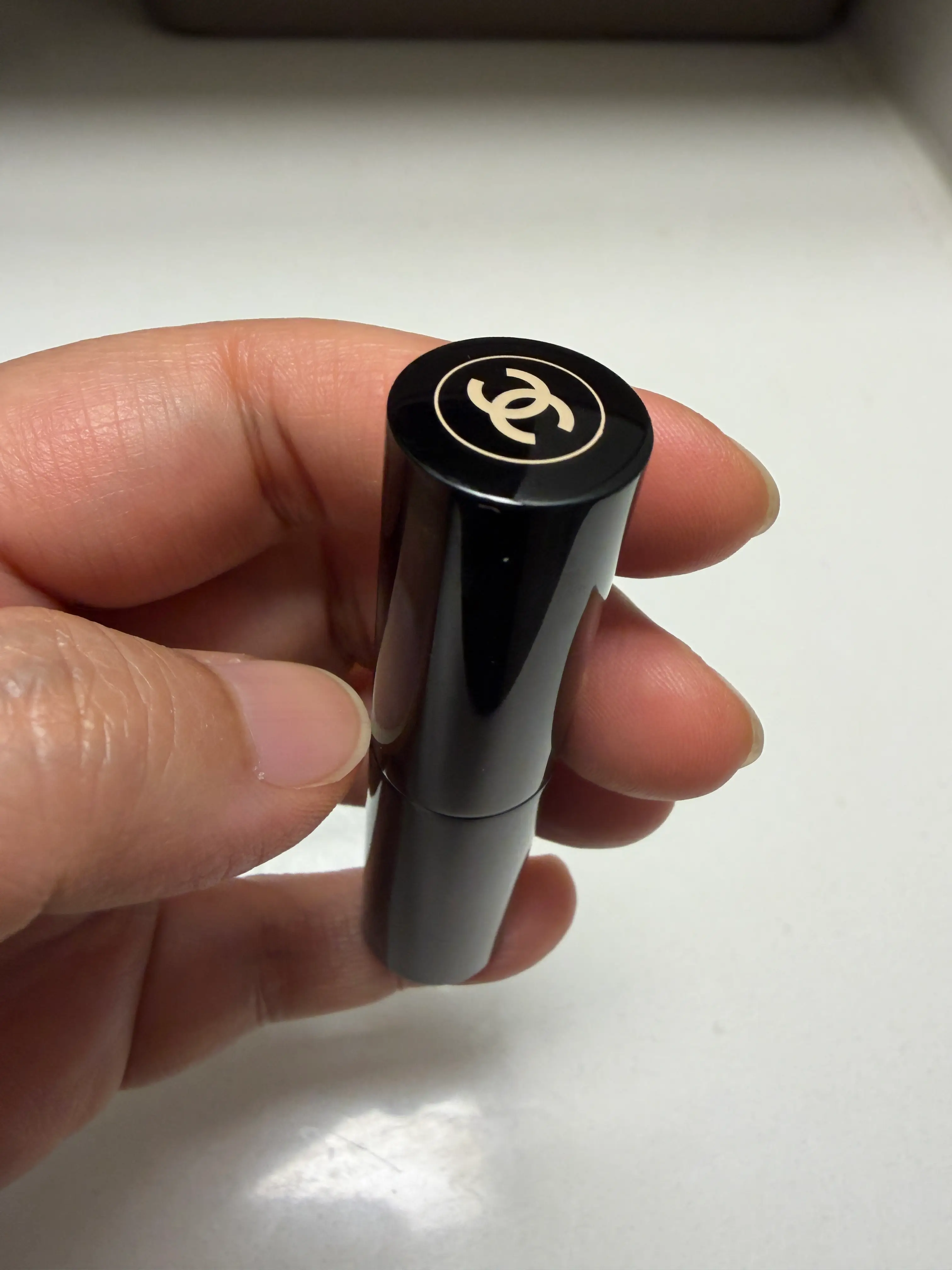 선택된 언니의파우치 리뷰 이미지 - [레 베쥬 봄 아 레브레 벨 민]