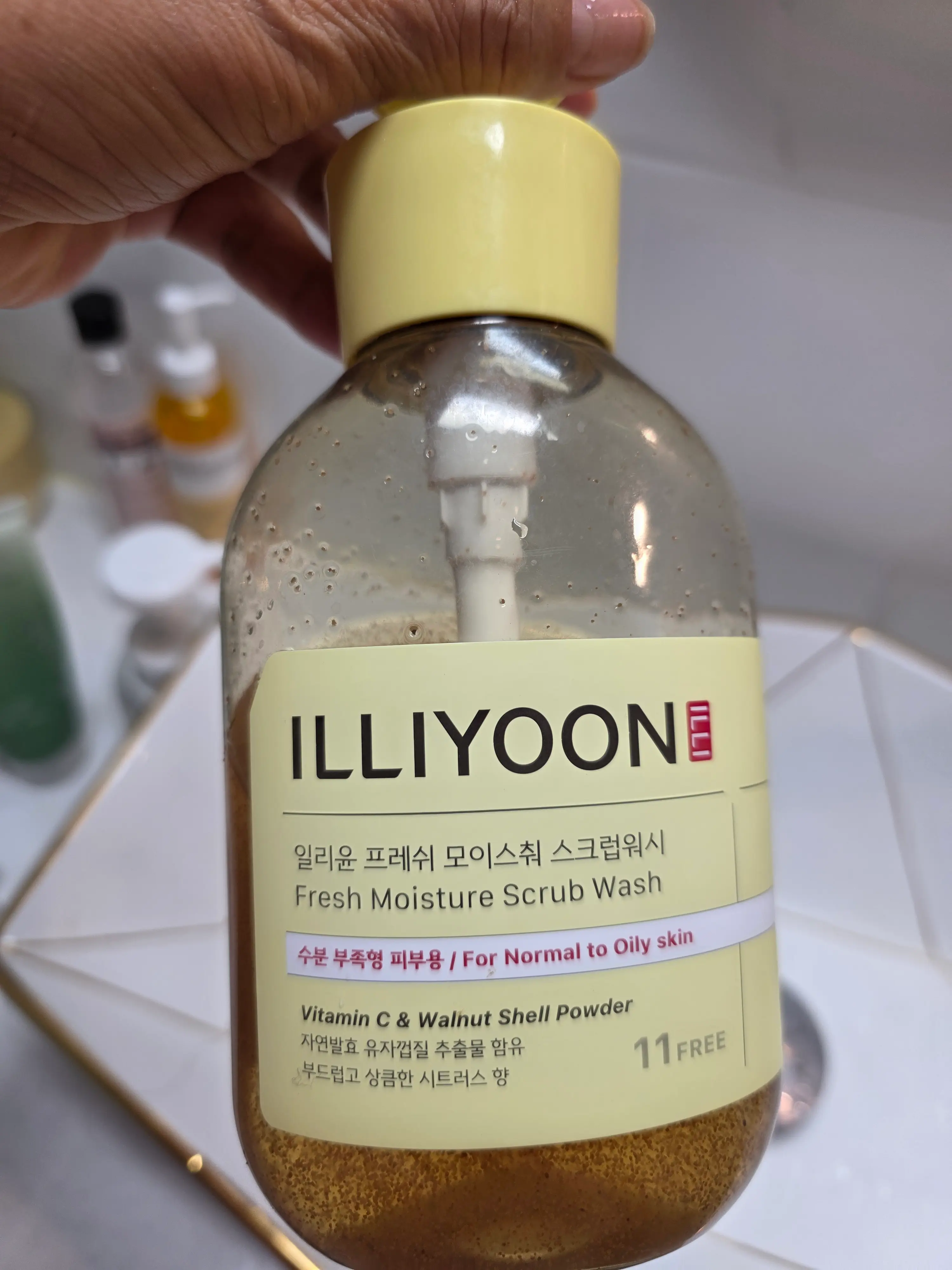 선택된 언니의파우치 리뷰 이미지 - [프레쉬 모이스춰 스크럽 워시]