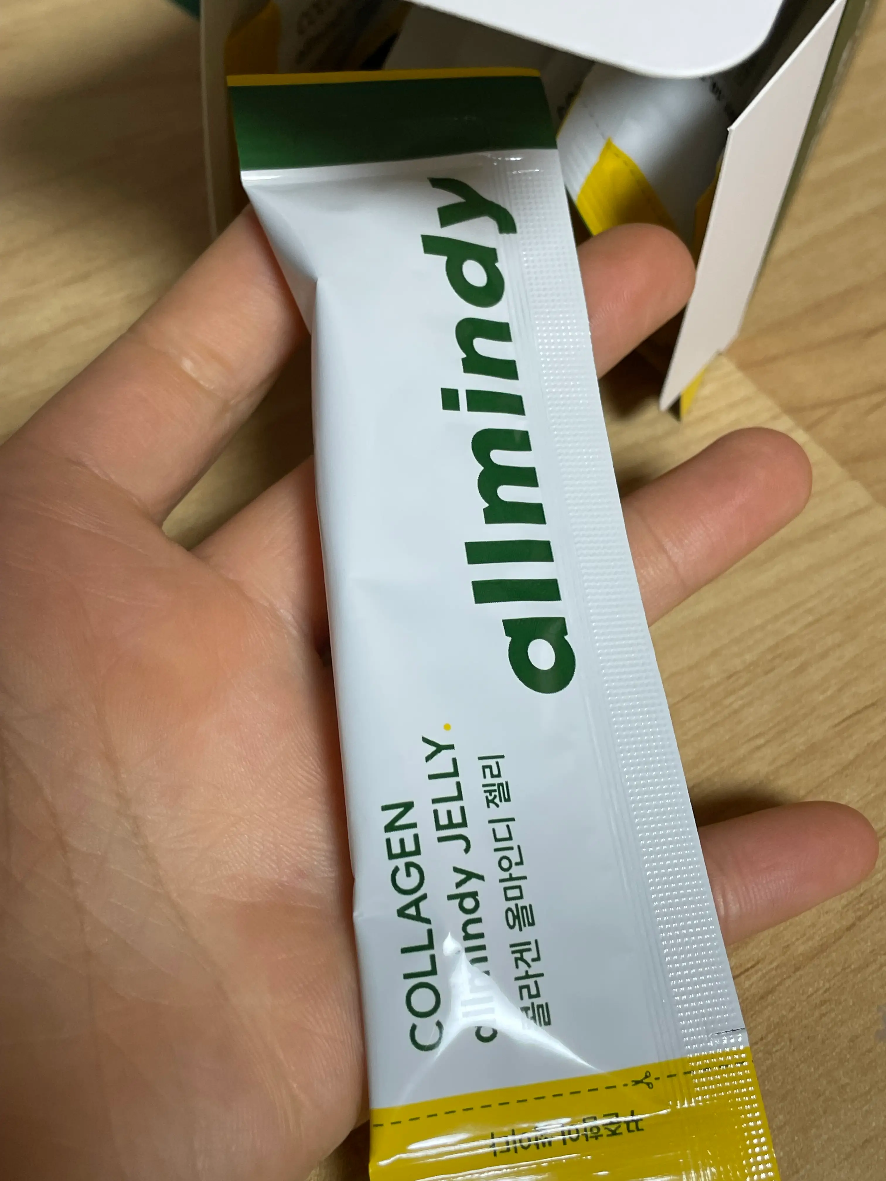 선택된 언니의파우치 리뷰 이미지 - [콜라겐 올마인디 젤리]