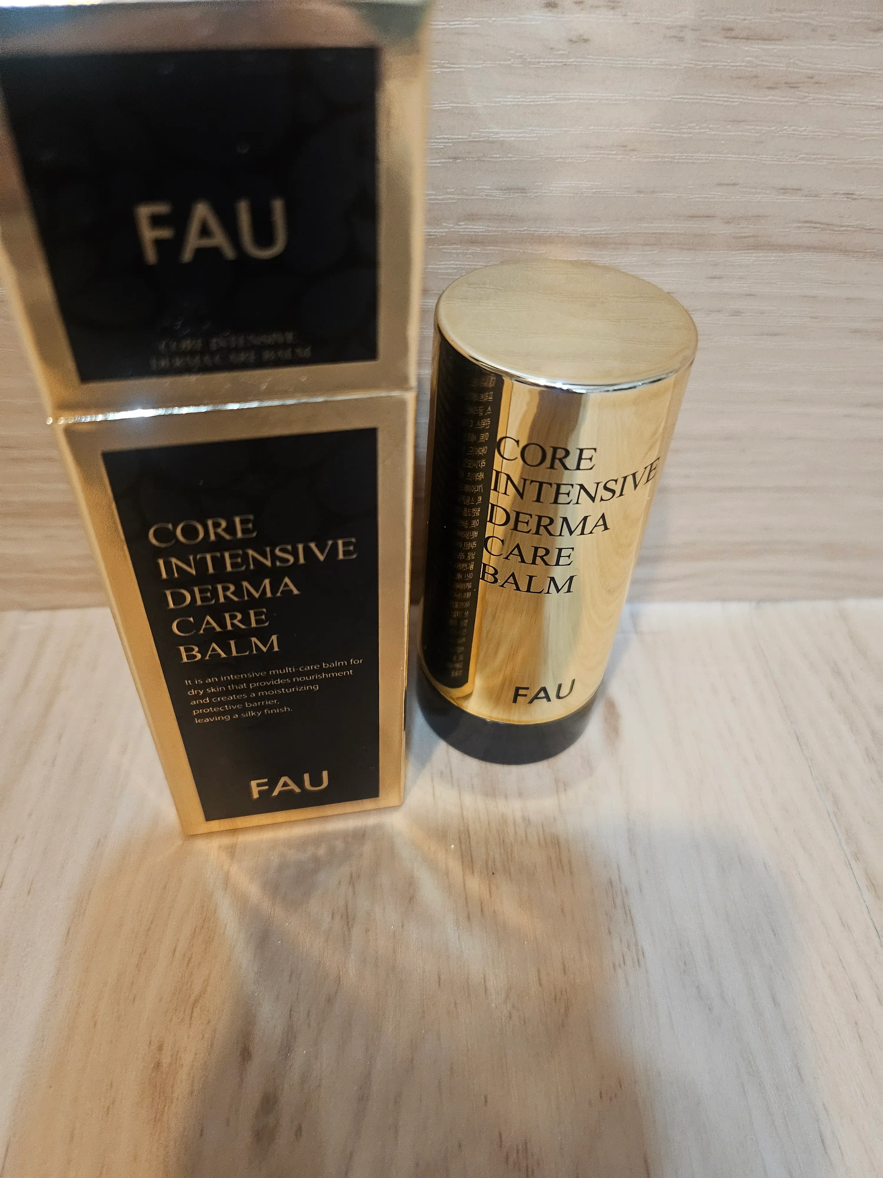 선택된 언니의파우치 리뷰 이미지 - [코어 인텐시브 더마 케어 밤]