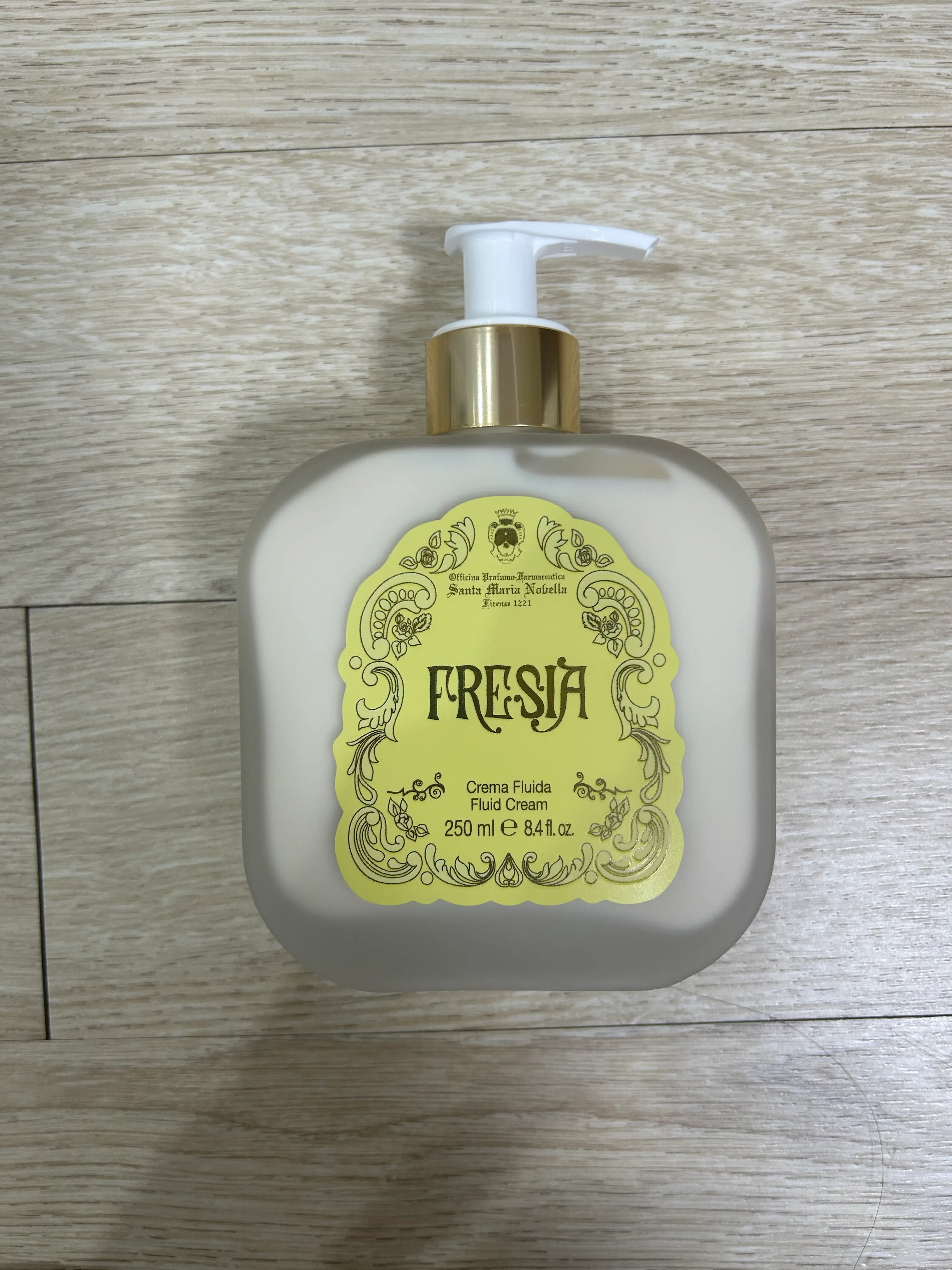 선택된 언니의파우치 리뷰 이미지 - [크레마 플루이다 프리지아]